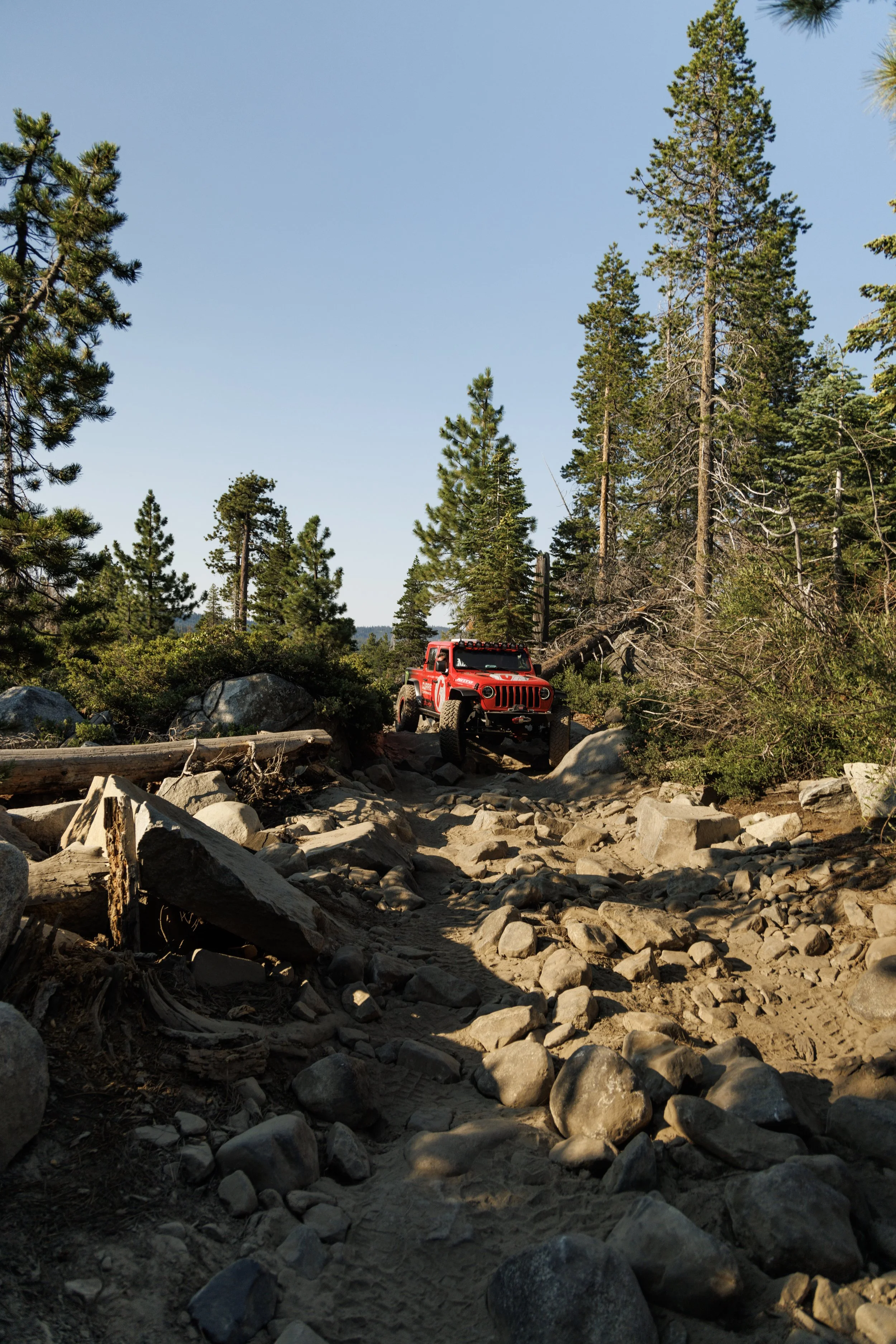 7_14_CaseyCurrie_JeepJamboreeUSA_RubiconTrail_CurrieHemiJeepJT_NoCrop_017.jpg