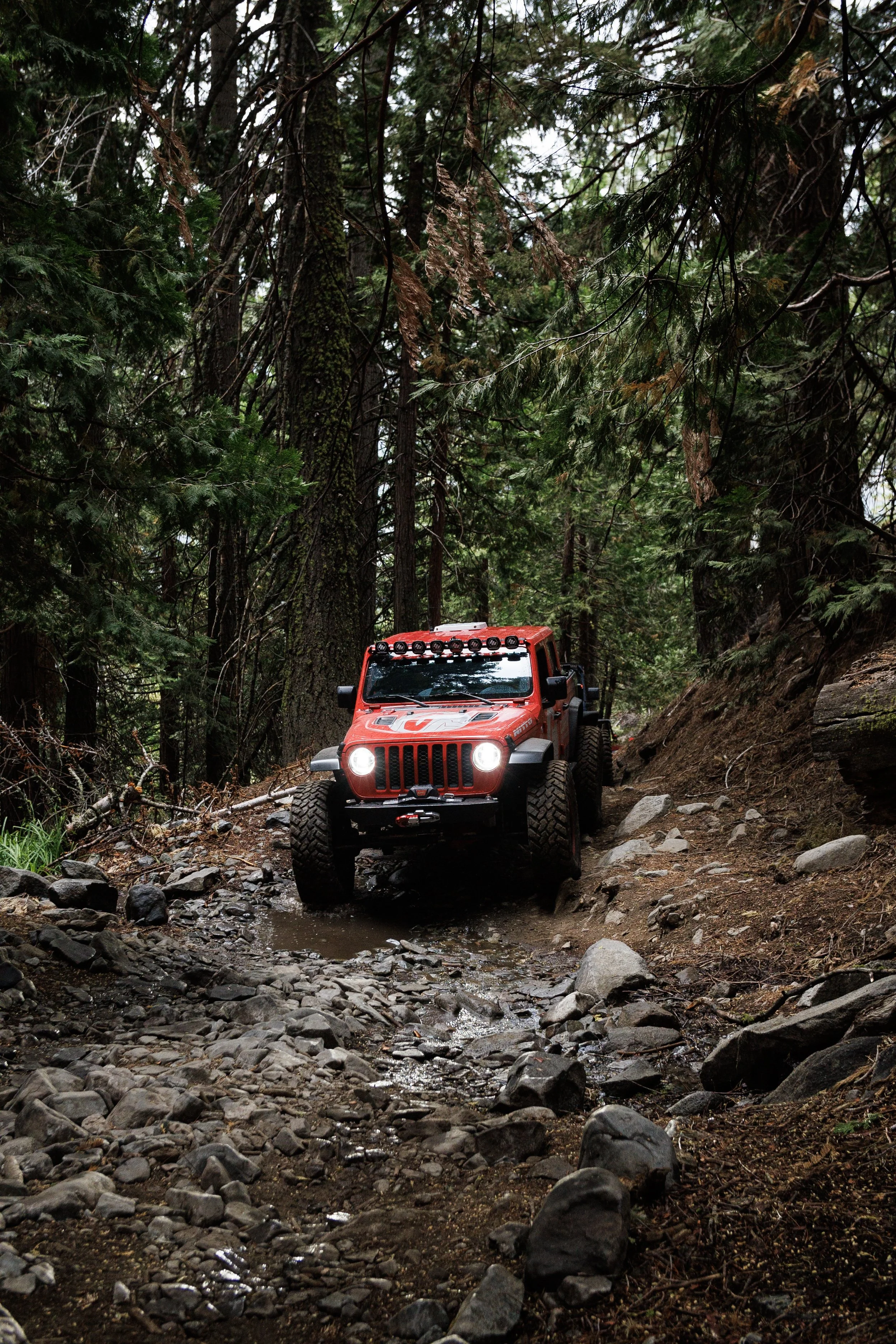 7_14_CaseyCurrie_JeepJamboreeUSA_RubiconTrail_CurrieHemiJeepJT_NoCrop_025.jpg