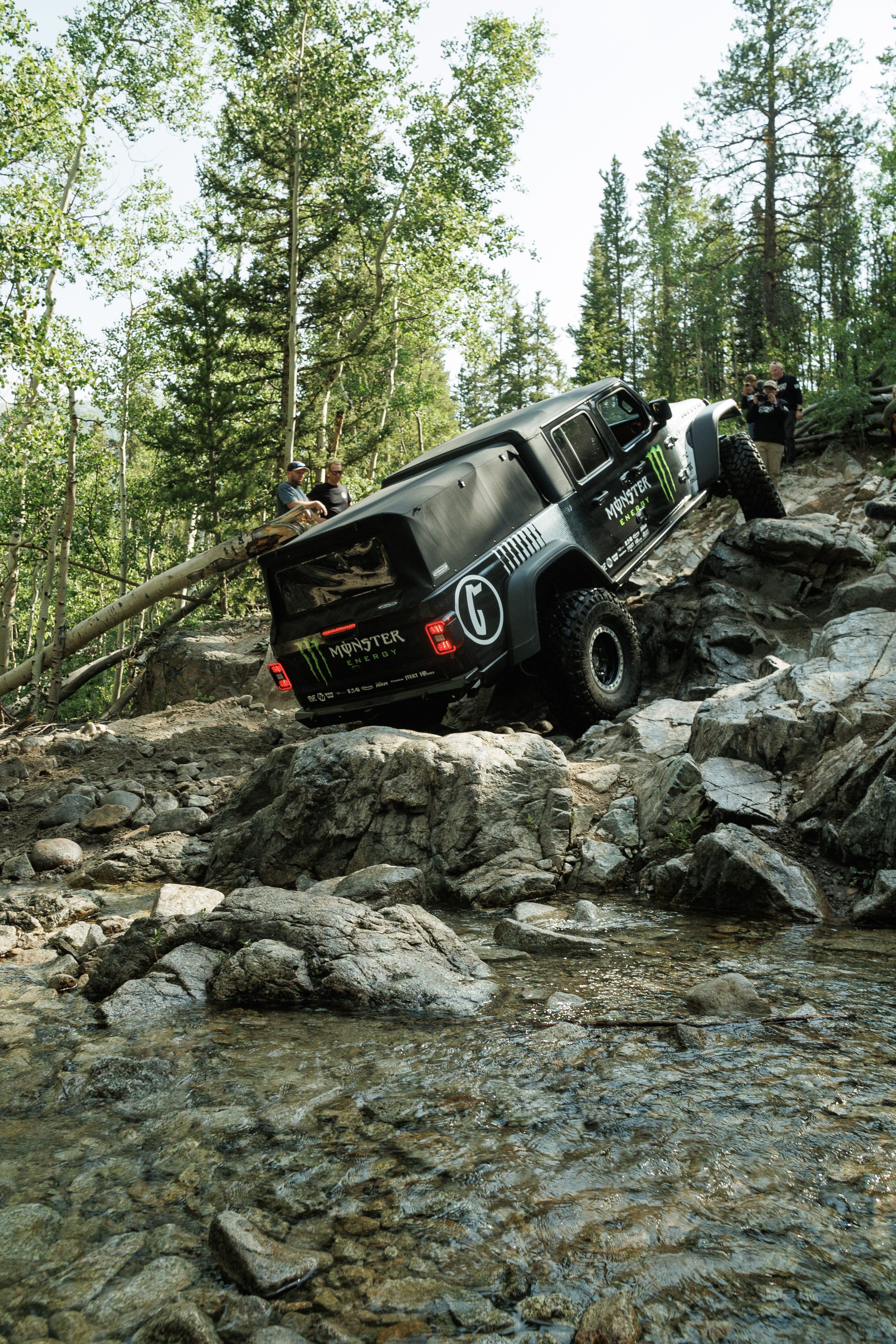 7_27_CaseyCurrie_Colorado_MonsterEnergyDieselJeepJT_NoCrop_009.jpg