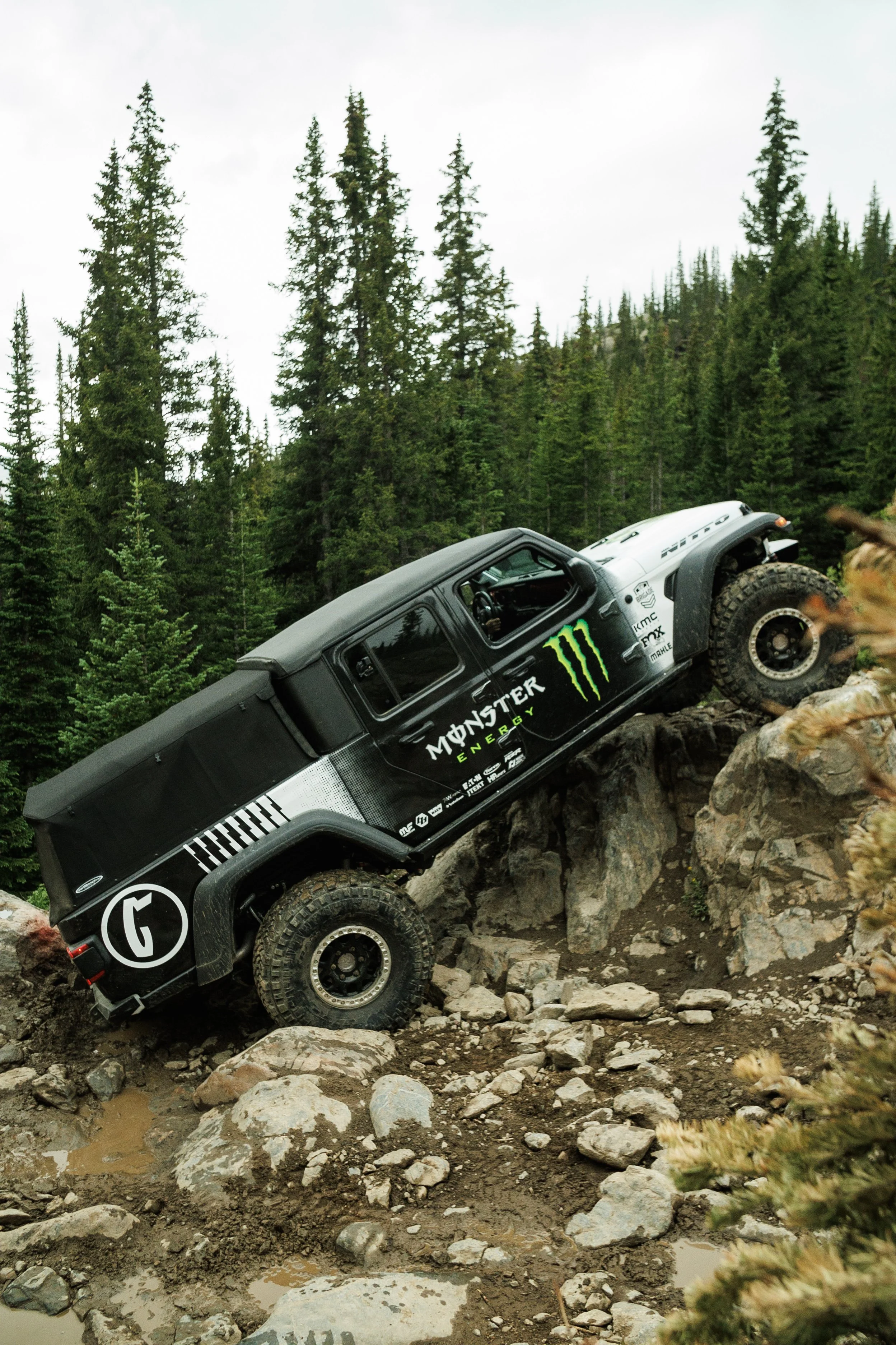 7_27_CaseyCurrie_Colorado_MonsterEnergyDieselJeepJT_NoCrop_037.jpg