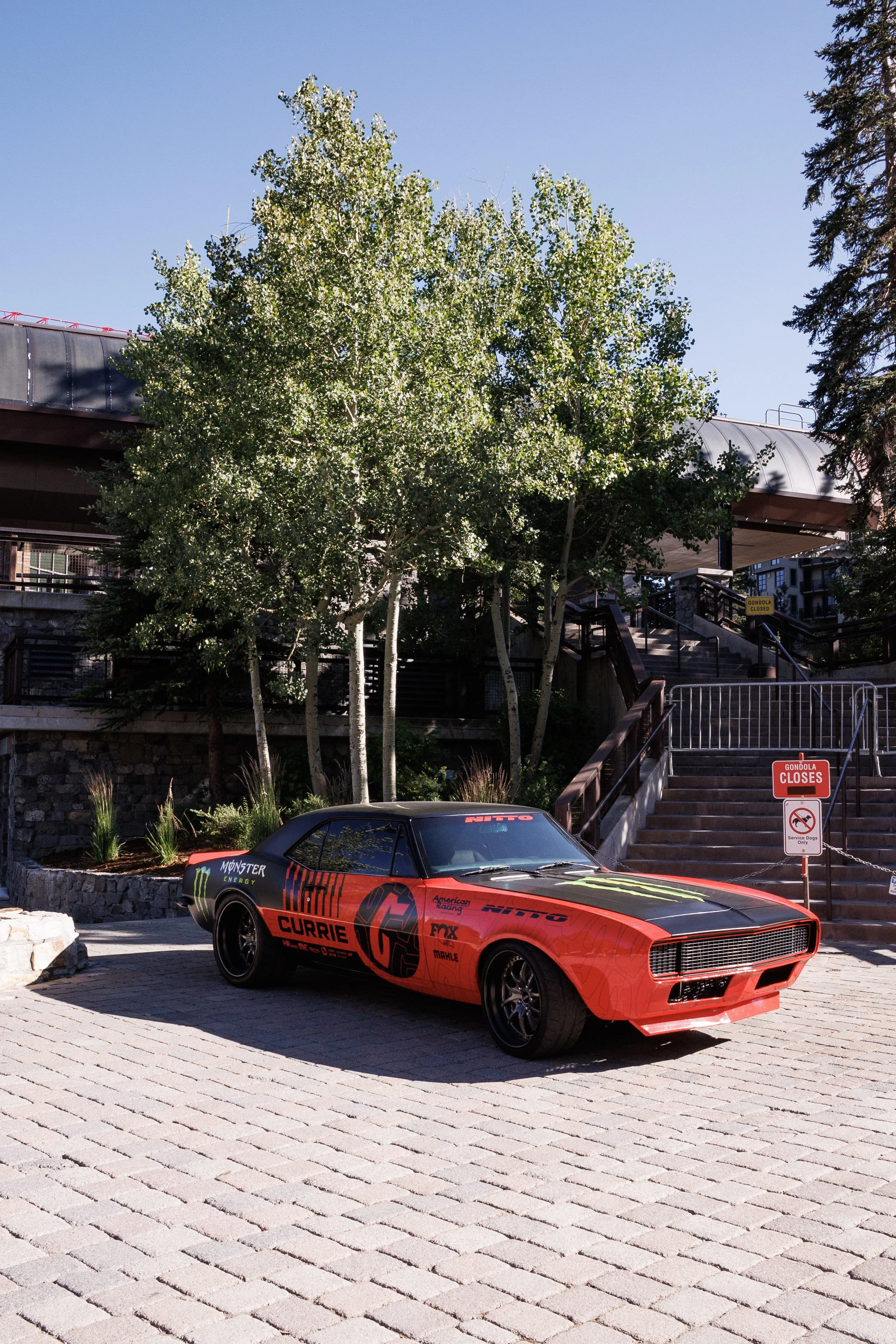 8_5_CaseyCurrie_Road2Reno_HotAugustNights_RenoNV_67Camaro_NoCrop_025.jpg