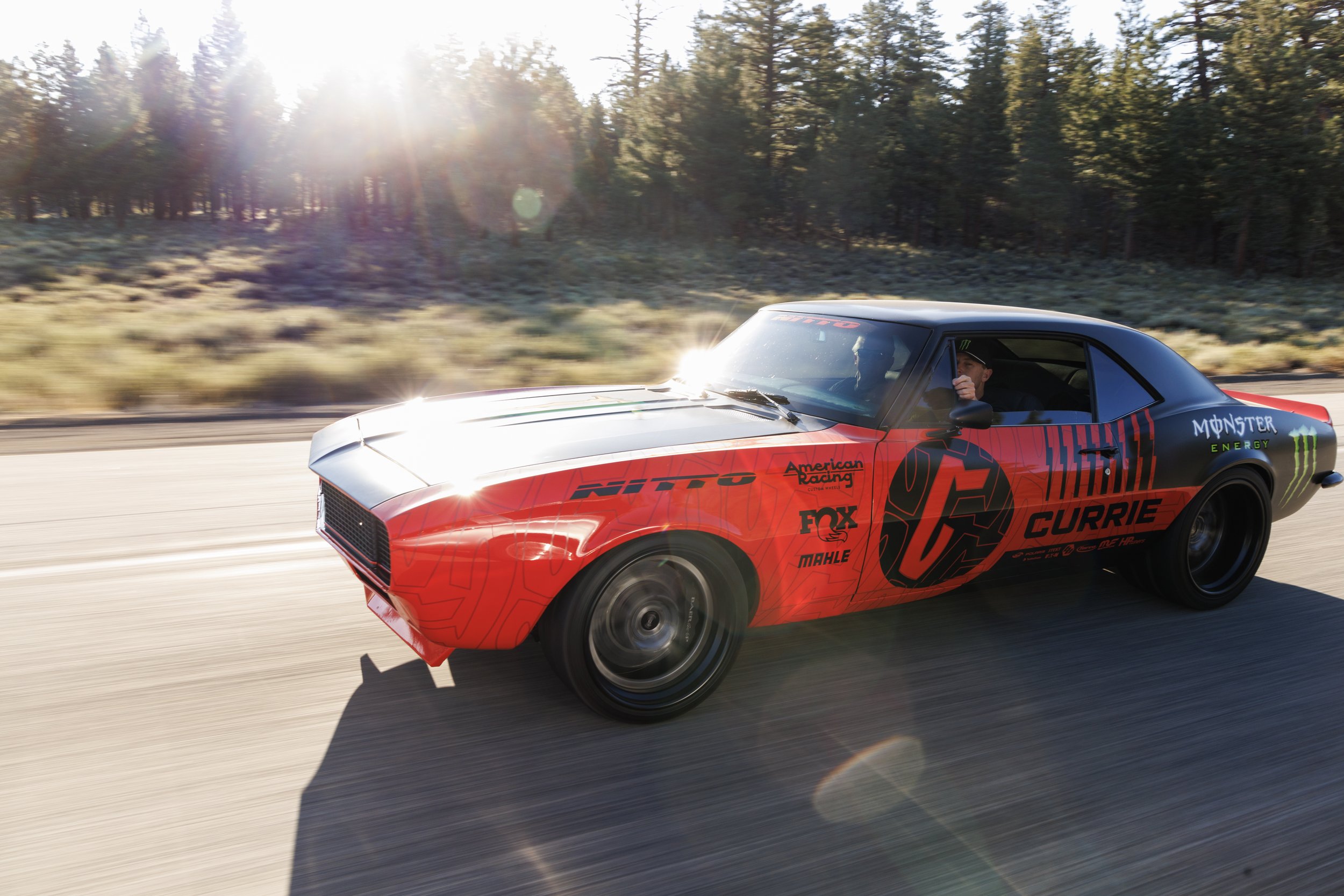 8_5_CaseyCurrie_Road2Reno_HotAugustNights_RenoNV_67Camaro_NoCrop_024.jpg