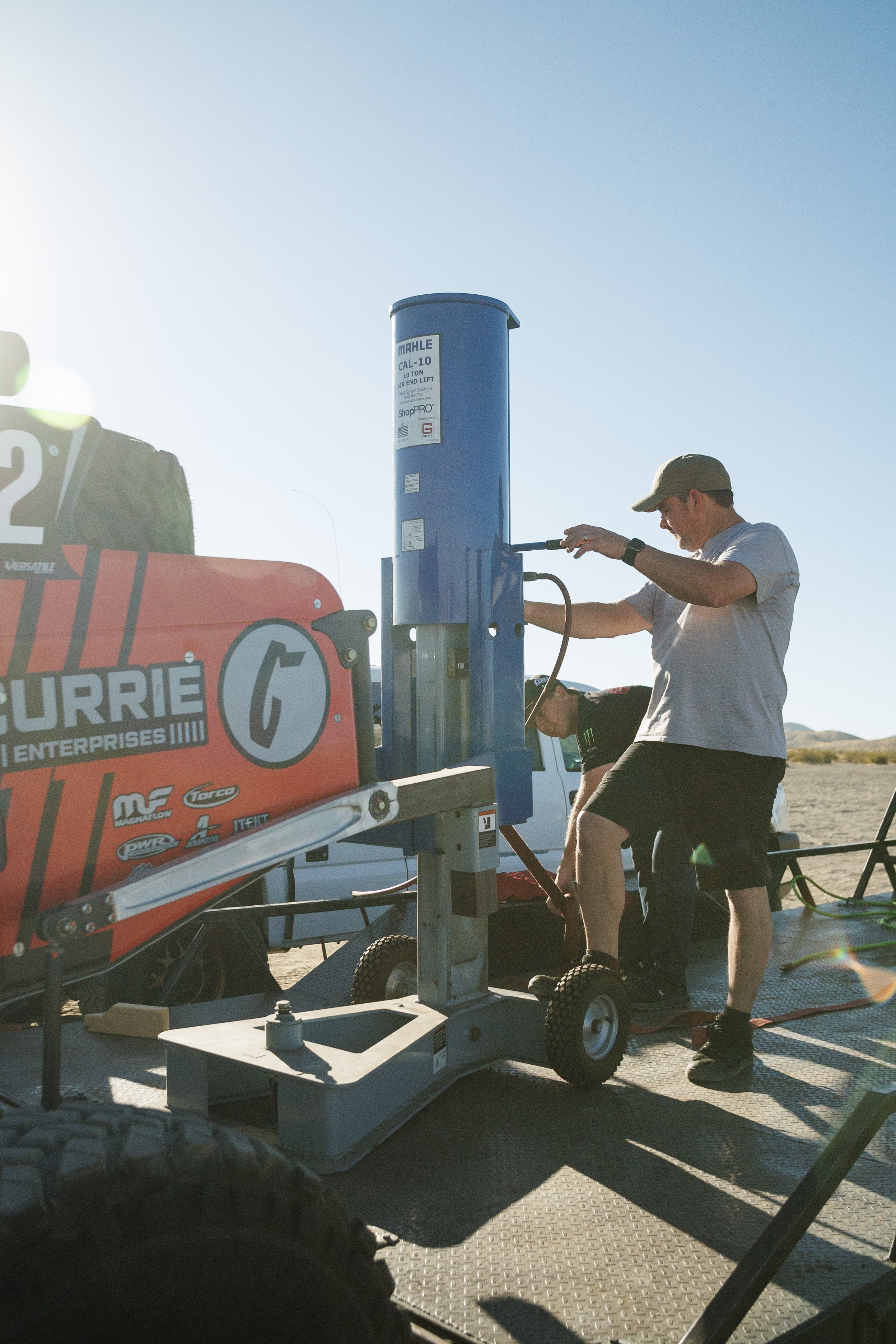 8_13_CaseyCurrie_Vegas2Reno_TrophyJeep_Shakedown_NoCrop_001.jpg
