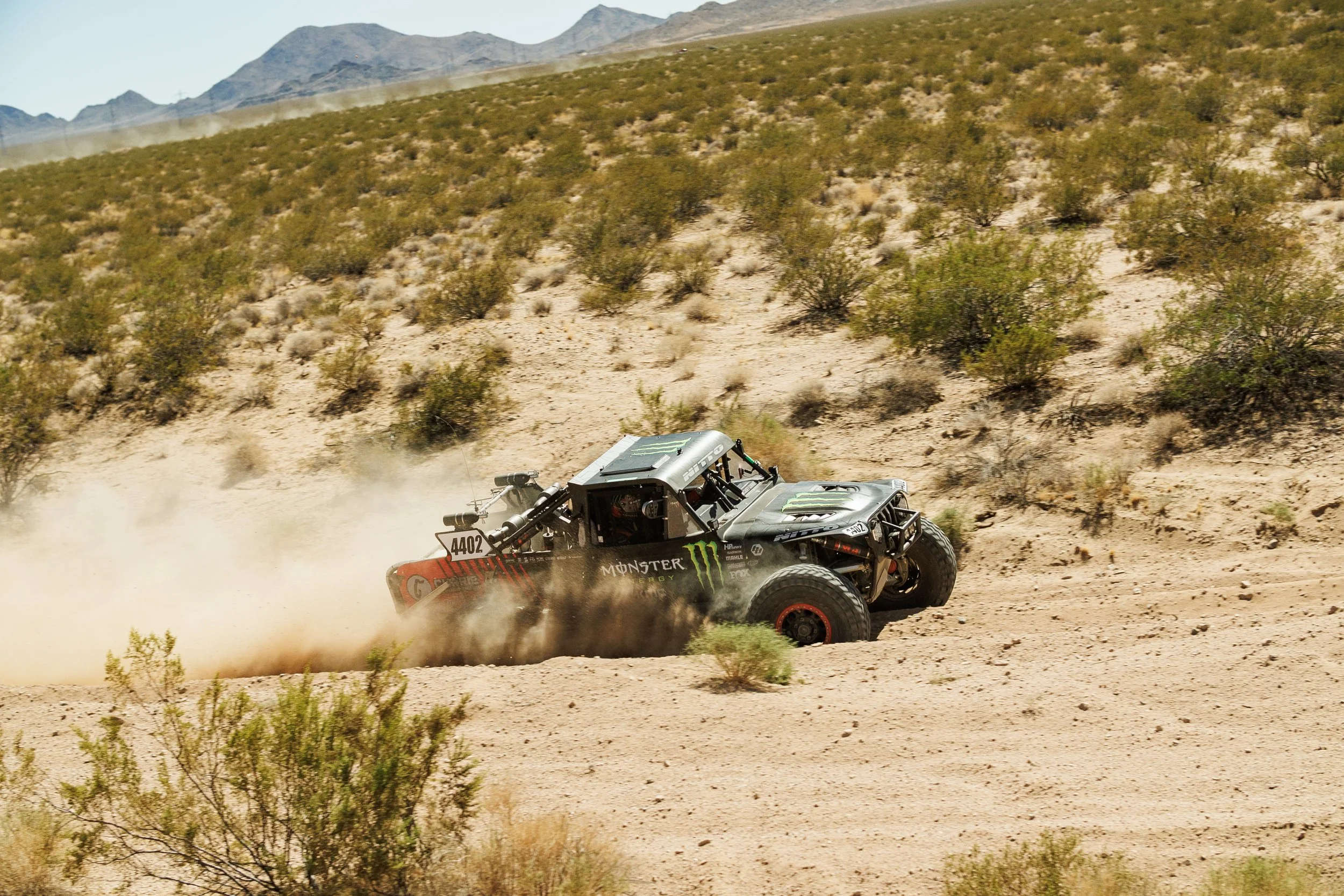 8_14_CaseyCurrie_Vegas2Reno_TrophyJeep_NoCrop_007.jpg