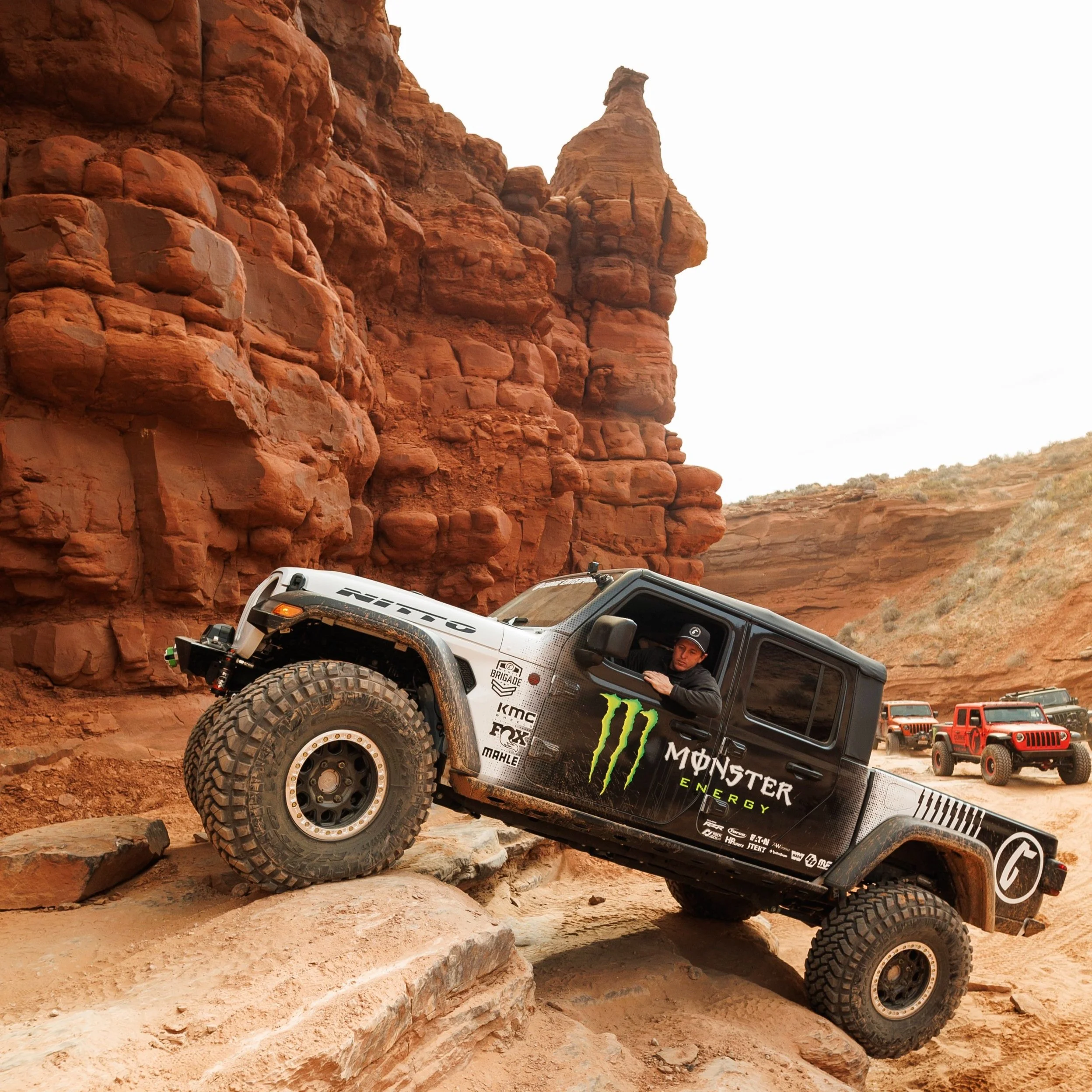 NEW DIESEL JEEP GLADIATOR ON PORTALS! | VEHICLE BREAKDOWN
