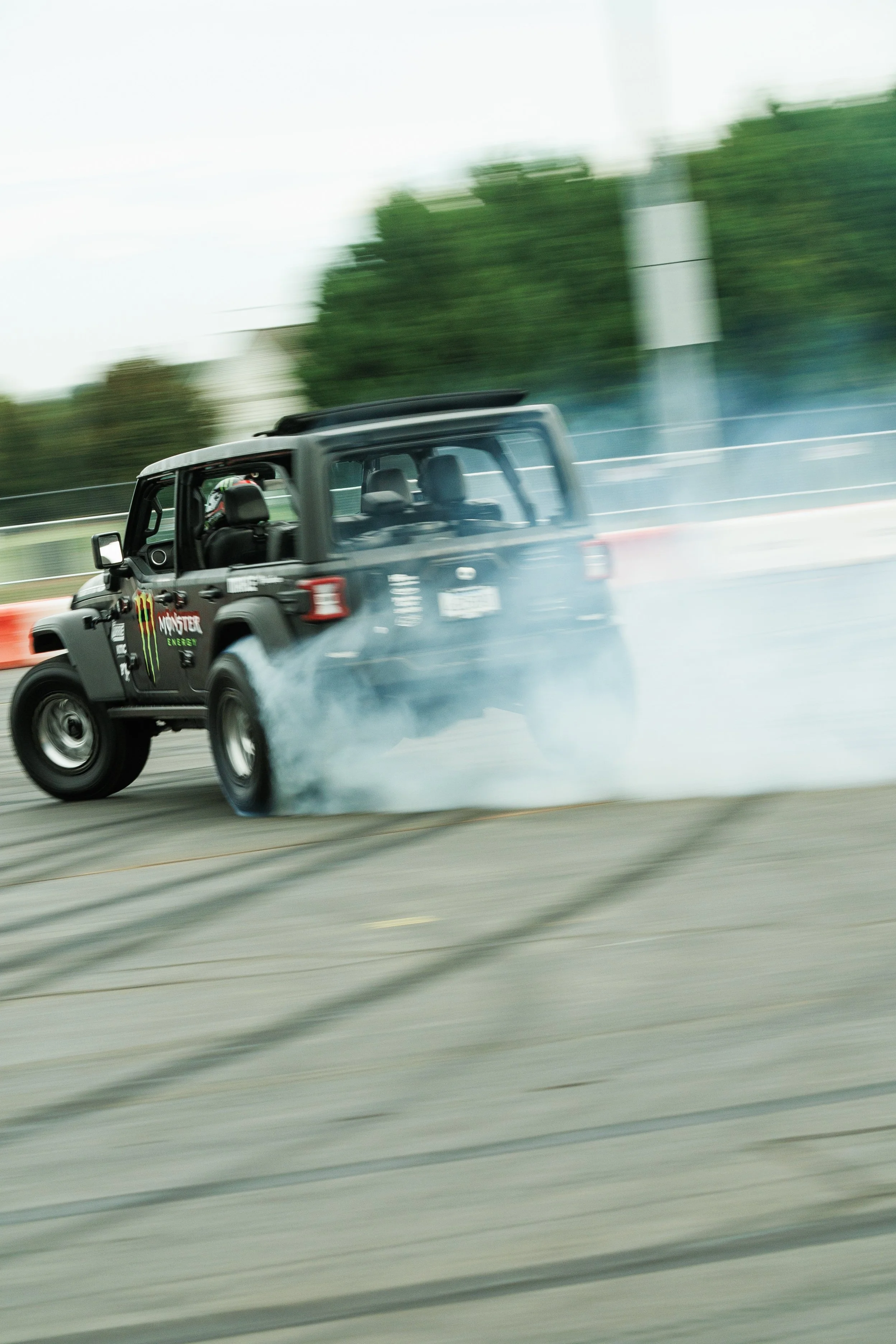 9_7_CaseyCurrie_SMXPlayoffs_CharlotteNC_DriftJeep_NoCrop_005.jpg