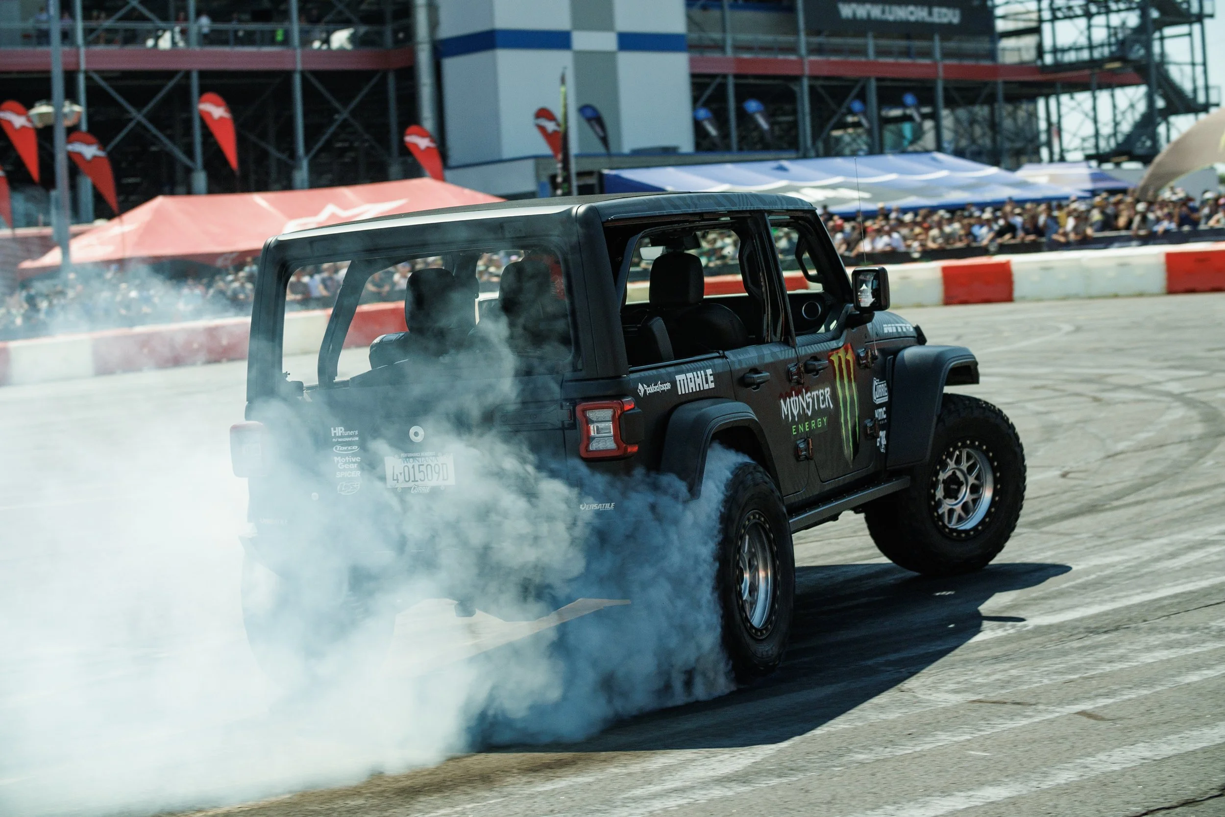 9_7_CaseyCurrie_SMXPlayoffs_CharlotteNC_DriftJeep_NoCrop_016.jpg