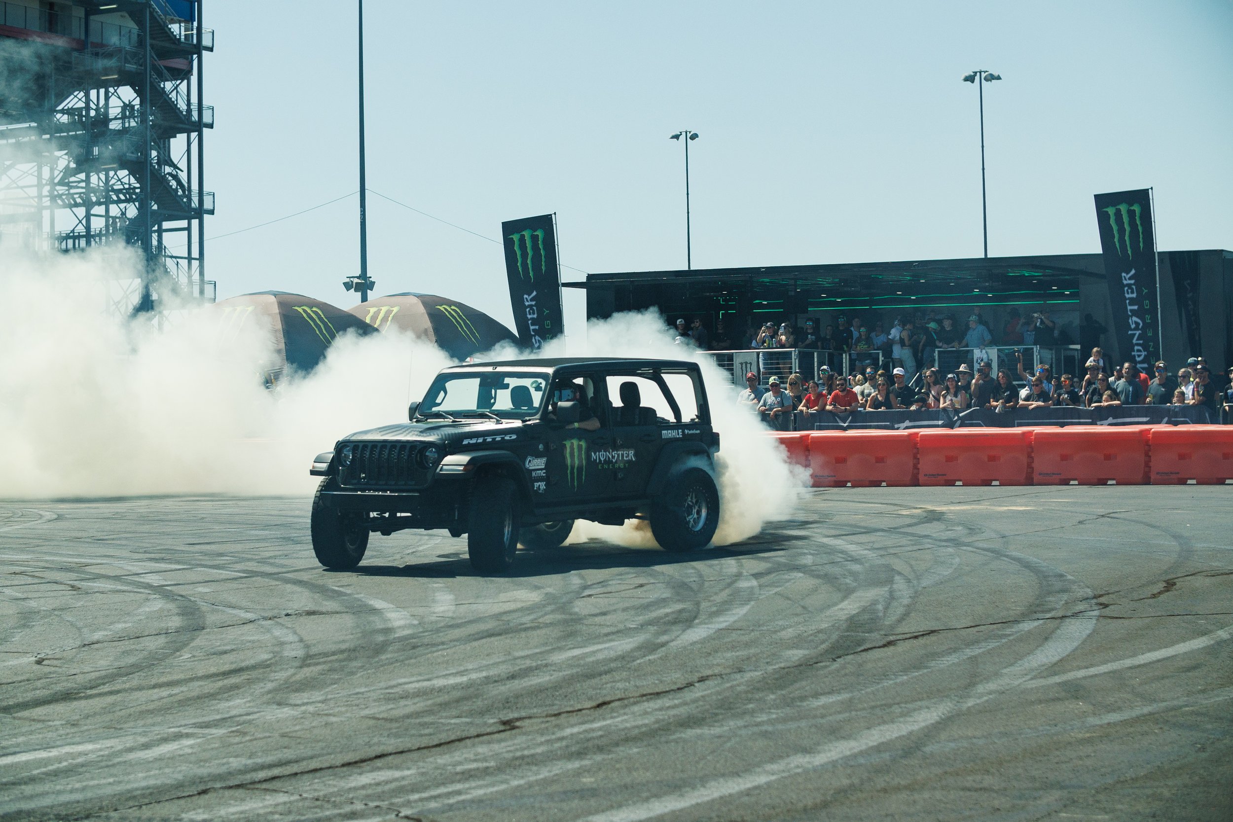 9_7_CaseyCurrie_SMXPlayoffs_CharlotteNC_DriftJeep_NoCrop_021.jpg