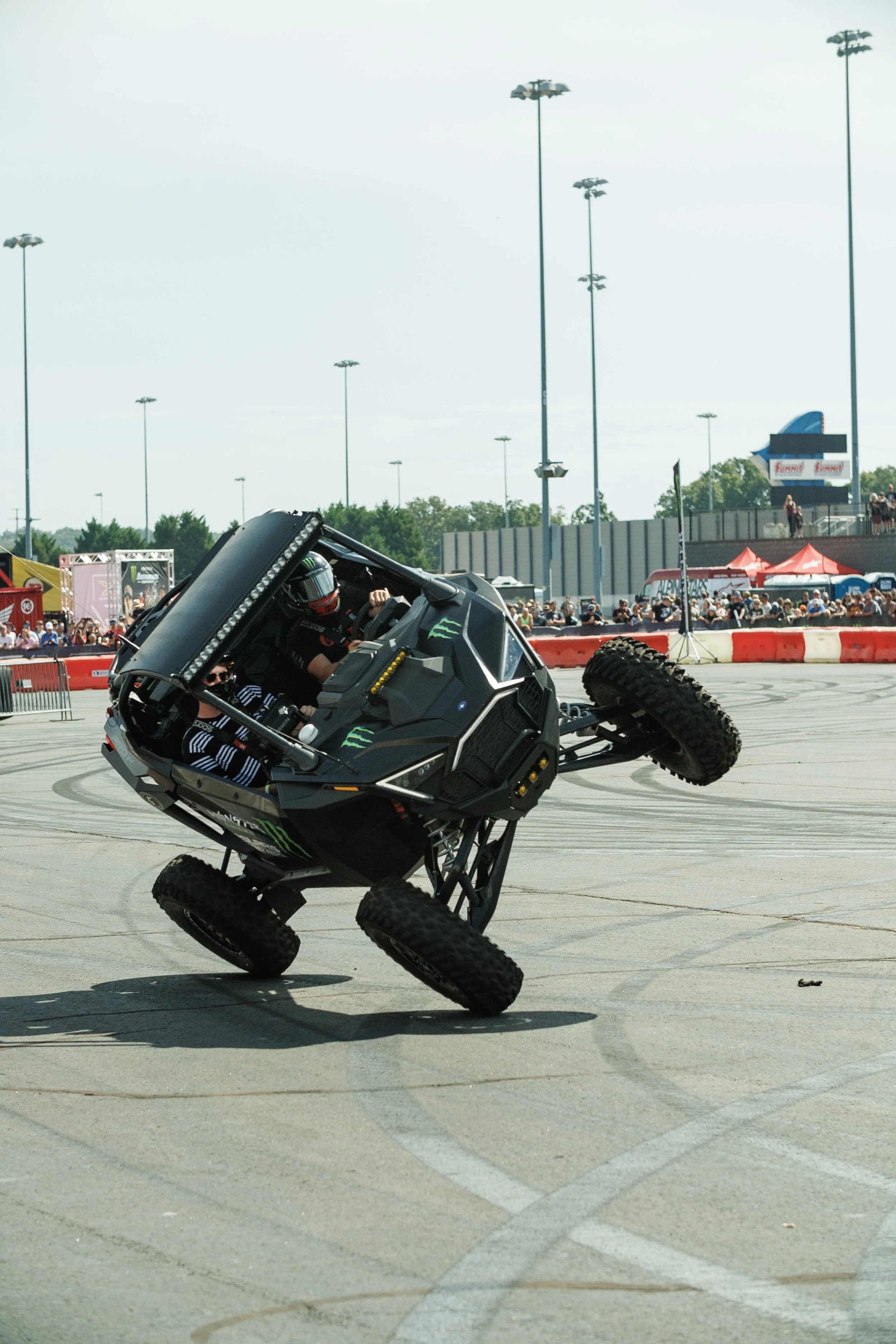 9_7_CaseyCurrie_SMXPlayoffs_CharlotteNC_PolarisRZRProR_NoCrop_004.jpg