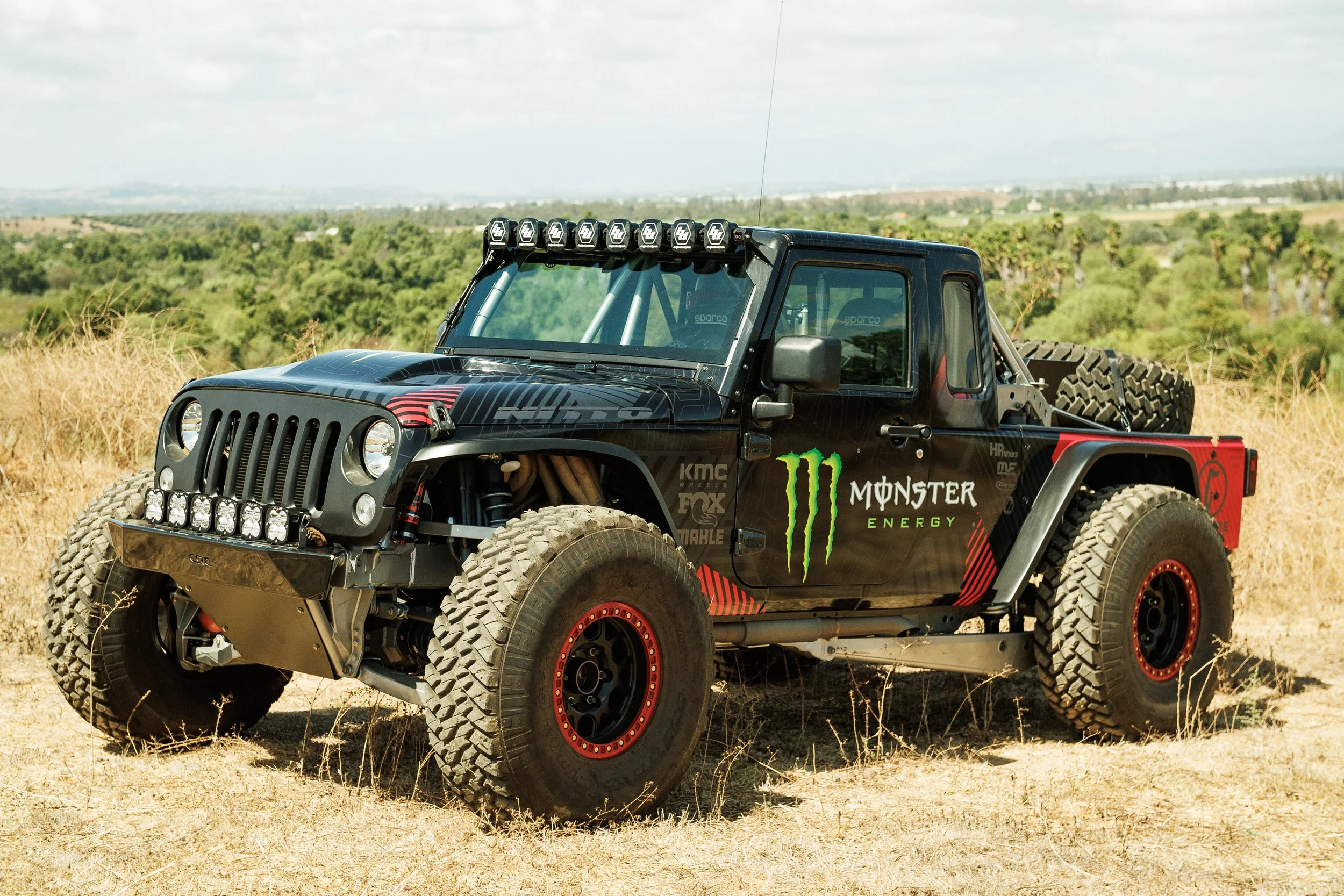 9_17_CaseyCurrie_JKRK_NoCrop_002.jpg