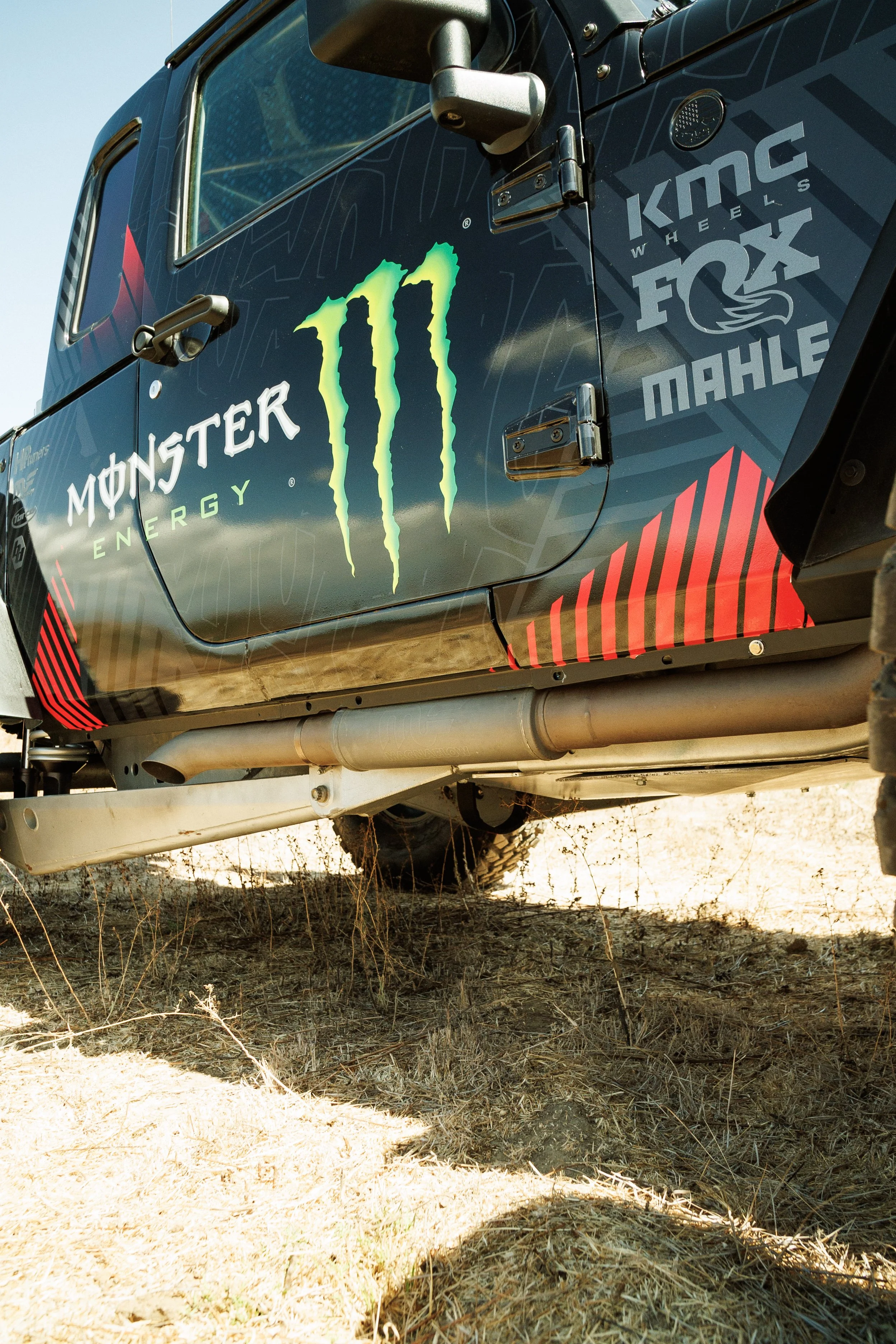 9_17_CaseyCurrie_JKRK_NoCrop_018.jpg
