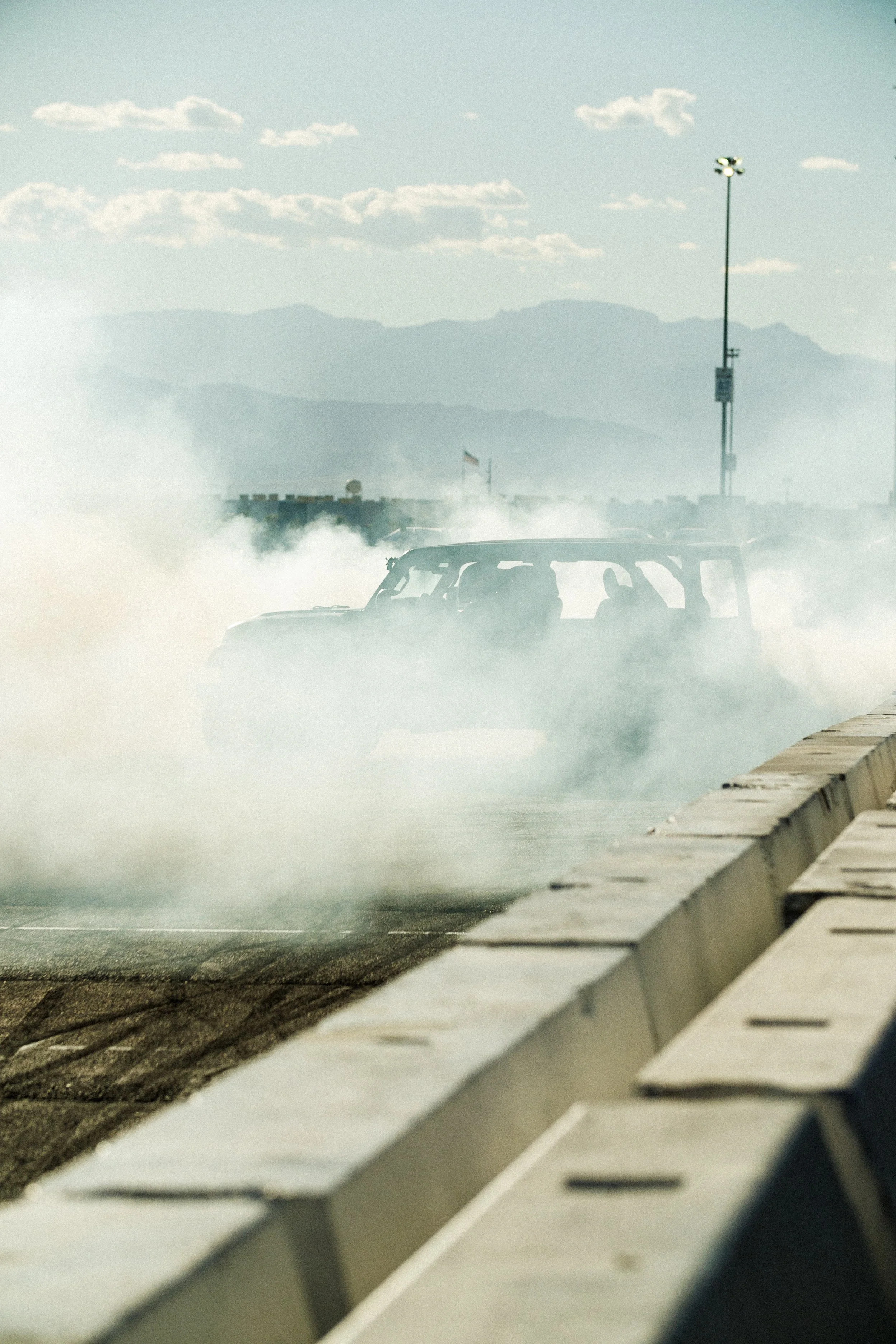 9_21_CaseyCurrie_SMXPlayoffs_LasVegasNV_DriftJeep_NoCrop_011.jpg