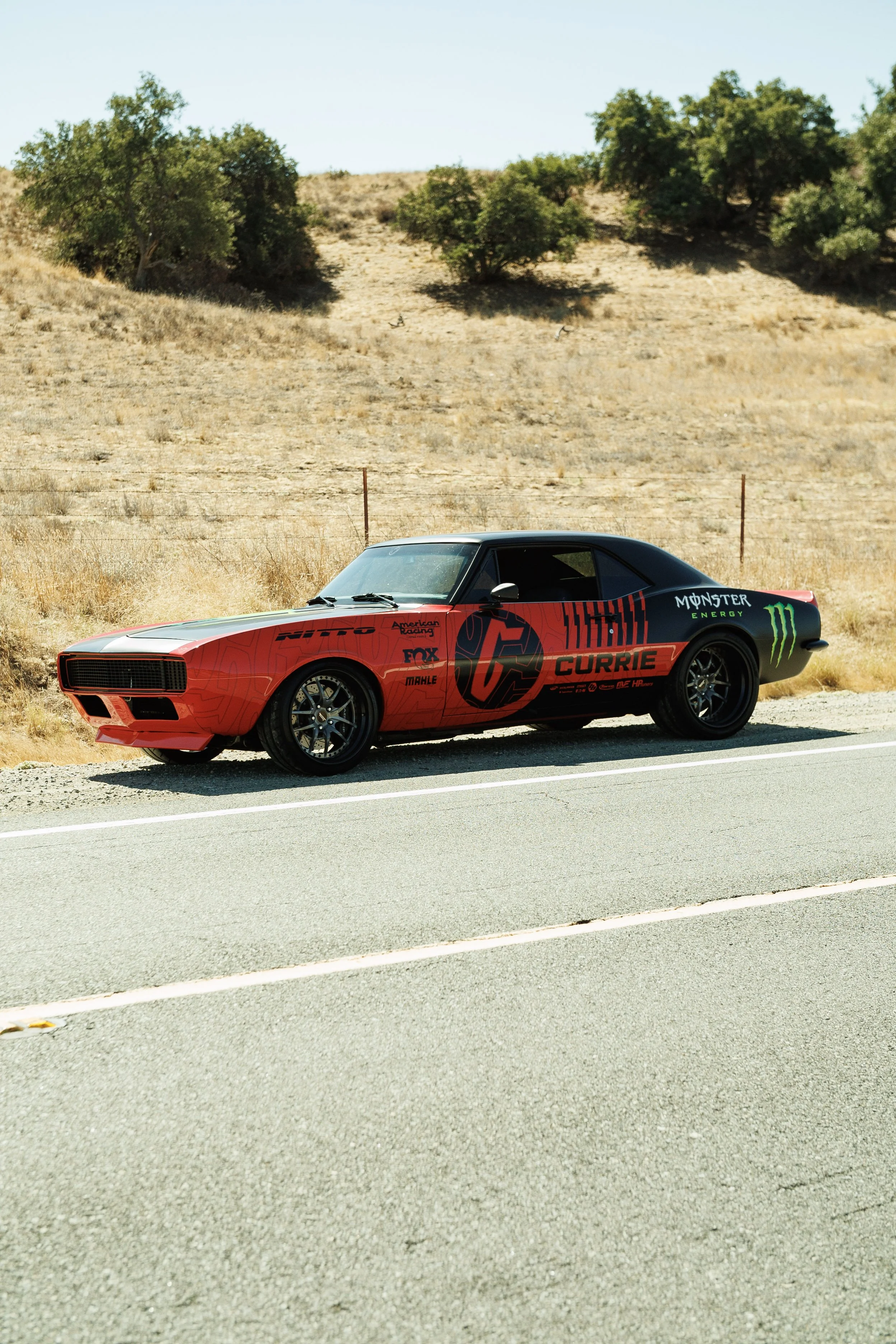 10_8_CaseyCurrie_HotRodPowerTourWest_SouthernCalifornia_67Camaro_NoCrop_025.jpg