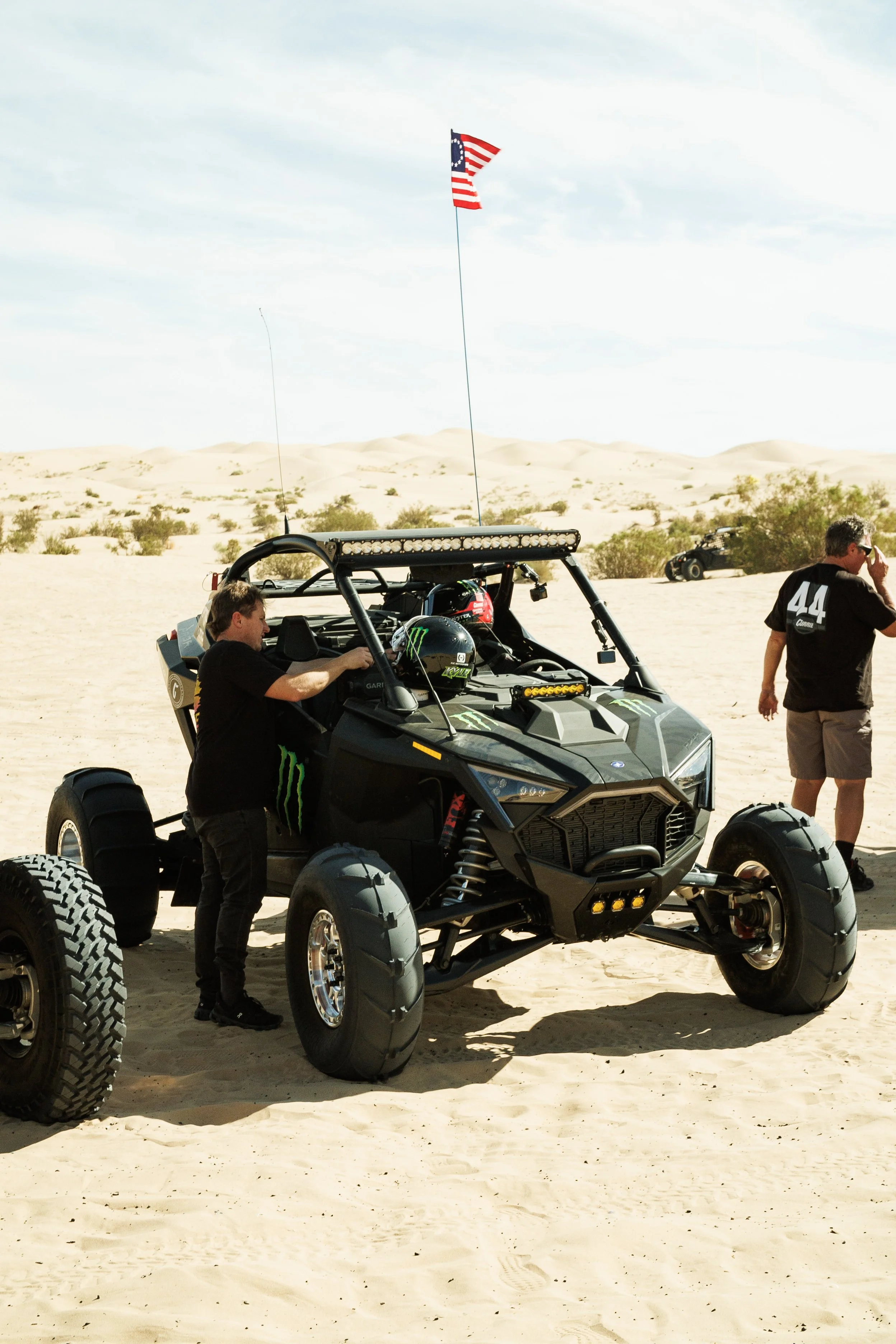 11_1_CaseyCurrie_CampRZR_GlamisCA_PolarisRZRProR_NoCrop_002.jpg