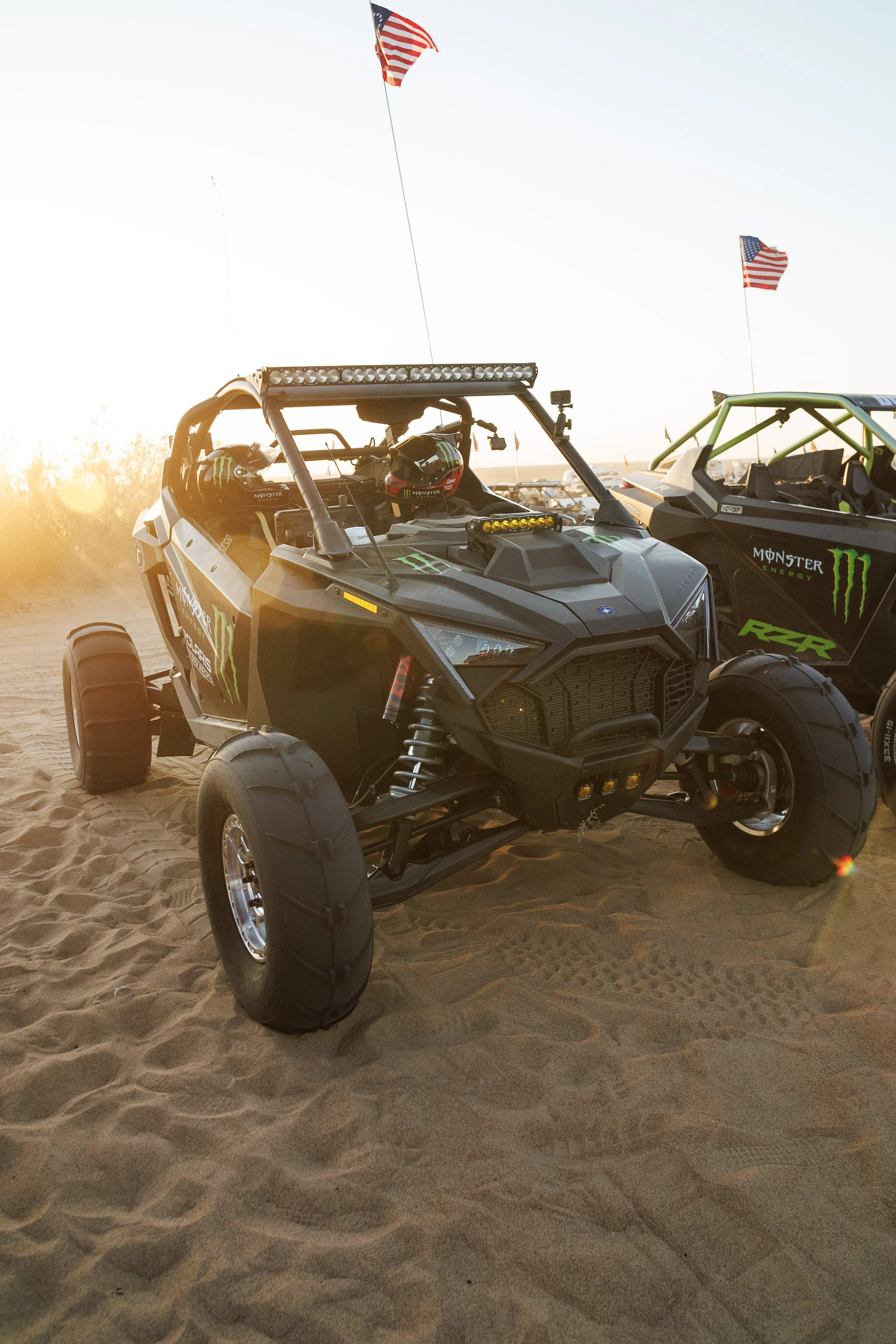 11_1_CaseyCurrie_CampRZR_GlamisCA_PolarisRZRProR_NoCrop_008.jpg