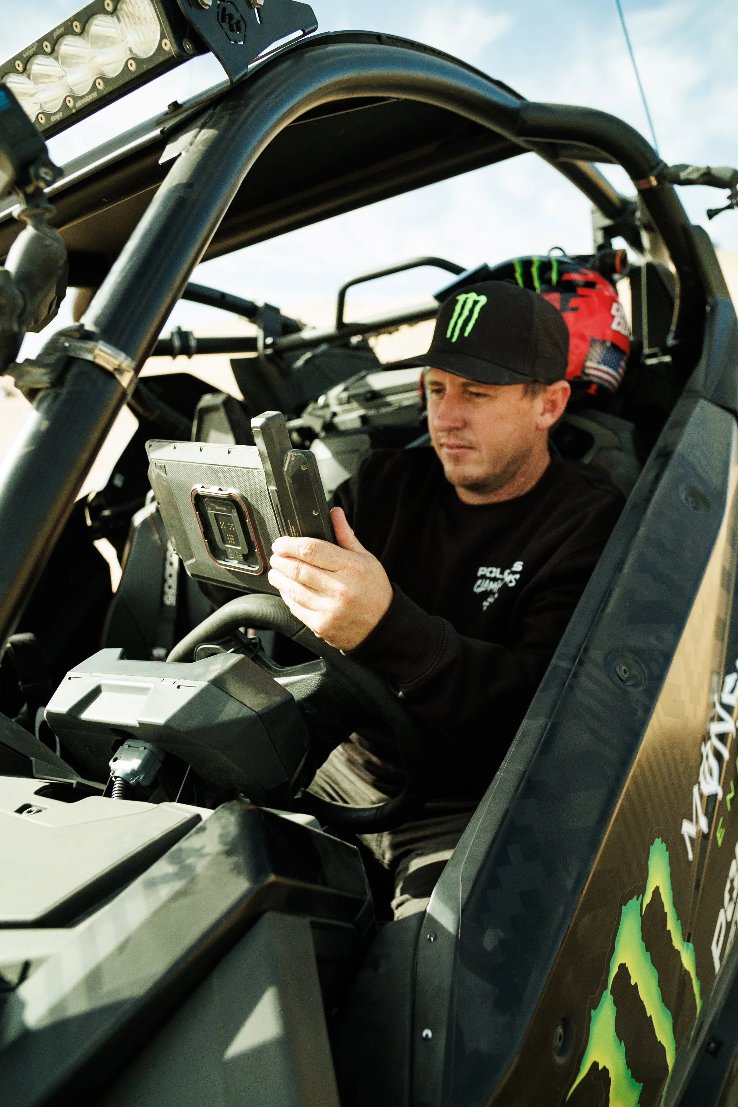 11_1_CaseyCurrie_CampRZR_GlamisCA_PolarisRZRProR_NoCrop_012.jpg