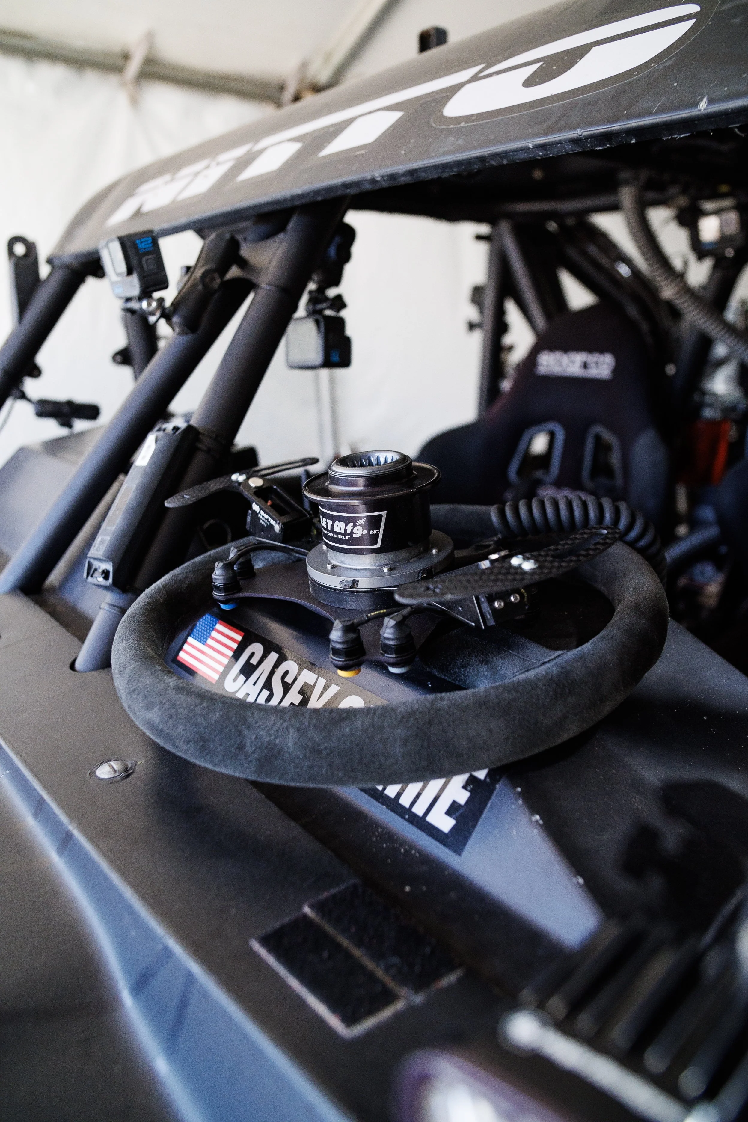 2_1_CaseyCurrie_KingOfHammers_TrophyJeepShakedown_TrophyJeep_NoCrop_009.jpg