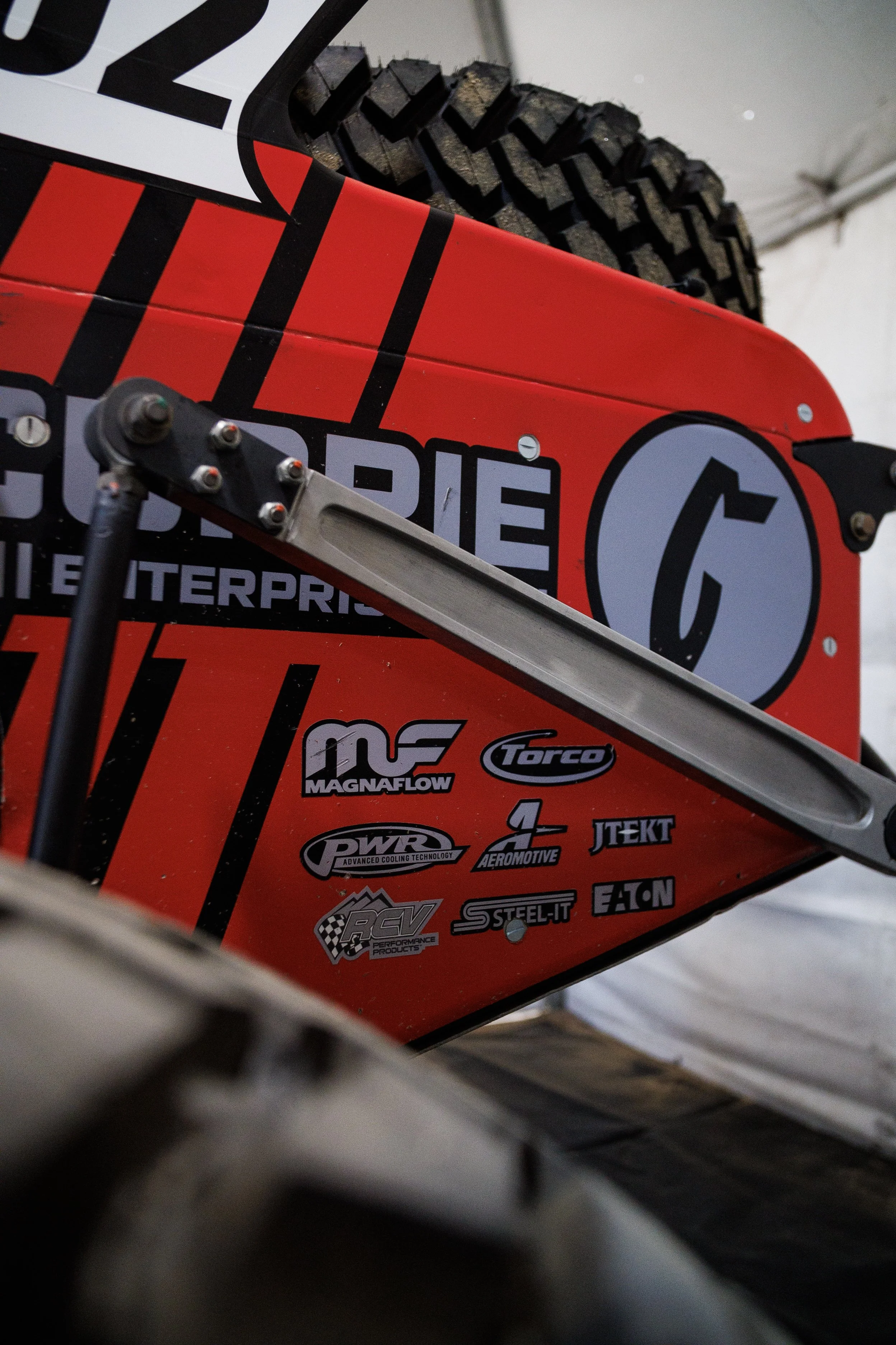 2_1_CaseyCurrie_KingOfHammers_TrophyJeepShakedown_TrophyJeep_NoCrop_012.jpg