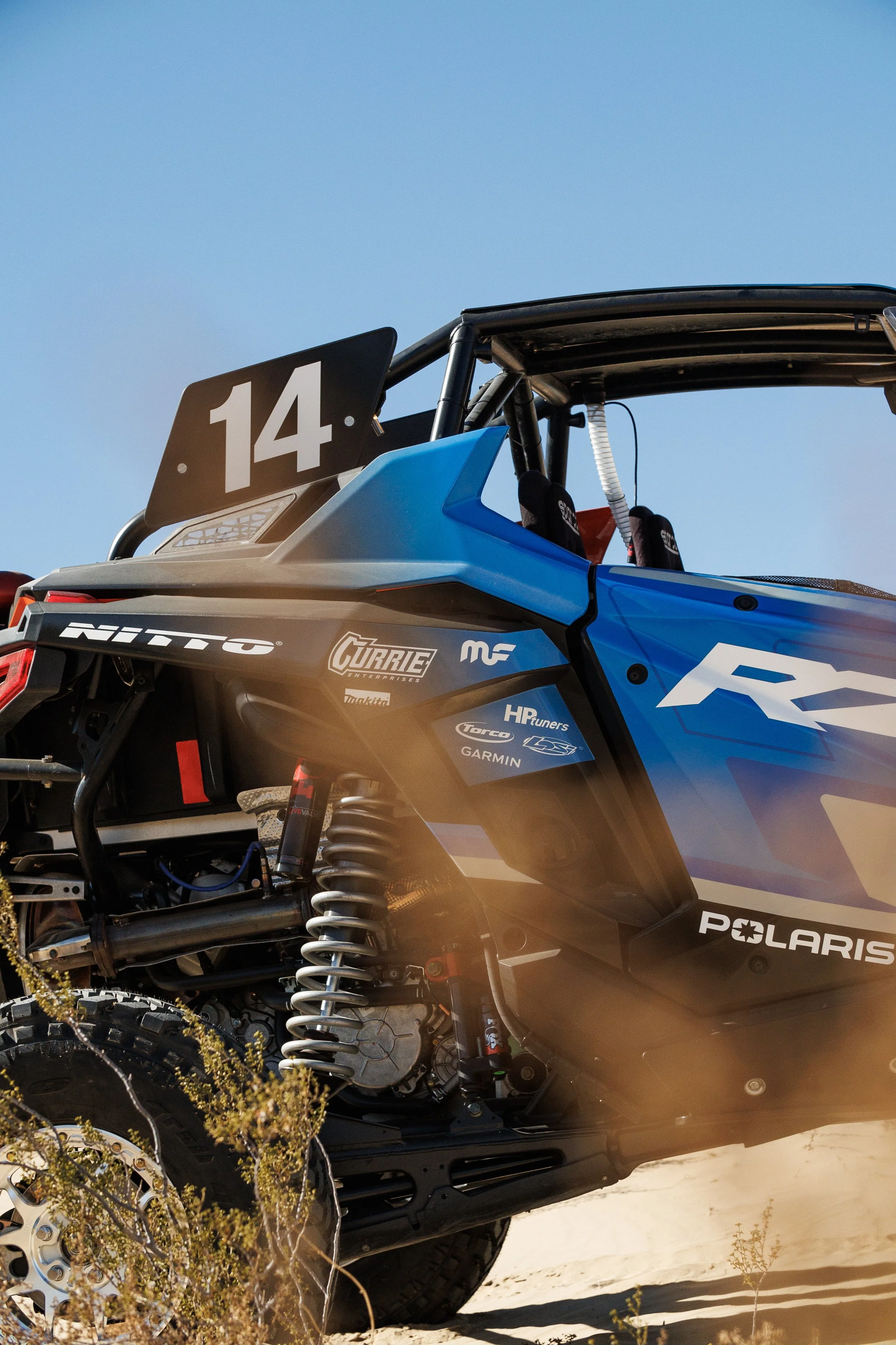 2_2_CaseyCurrie_KingOfHammers_PolarisRZRTurboR_NoCrop_017.jpg