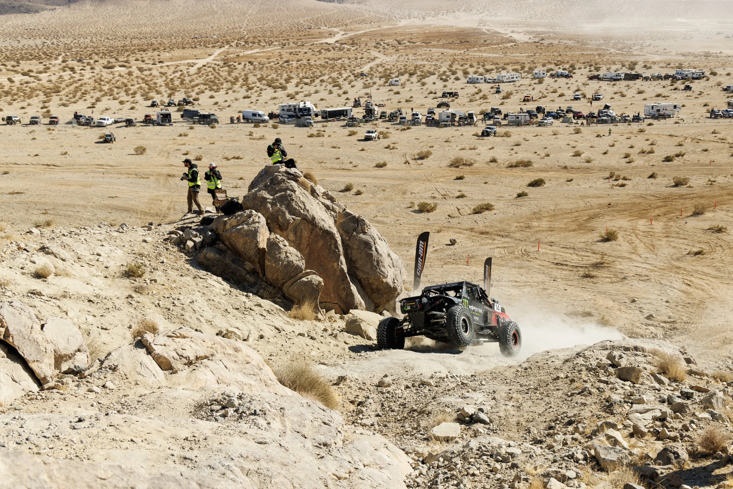 2_5_CaseyCurrie_KingOfHammers_JohnsonValleyCA_TrophyJeep_NoCrop_005.jpg