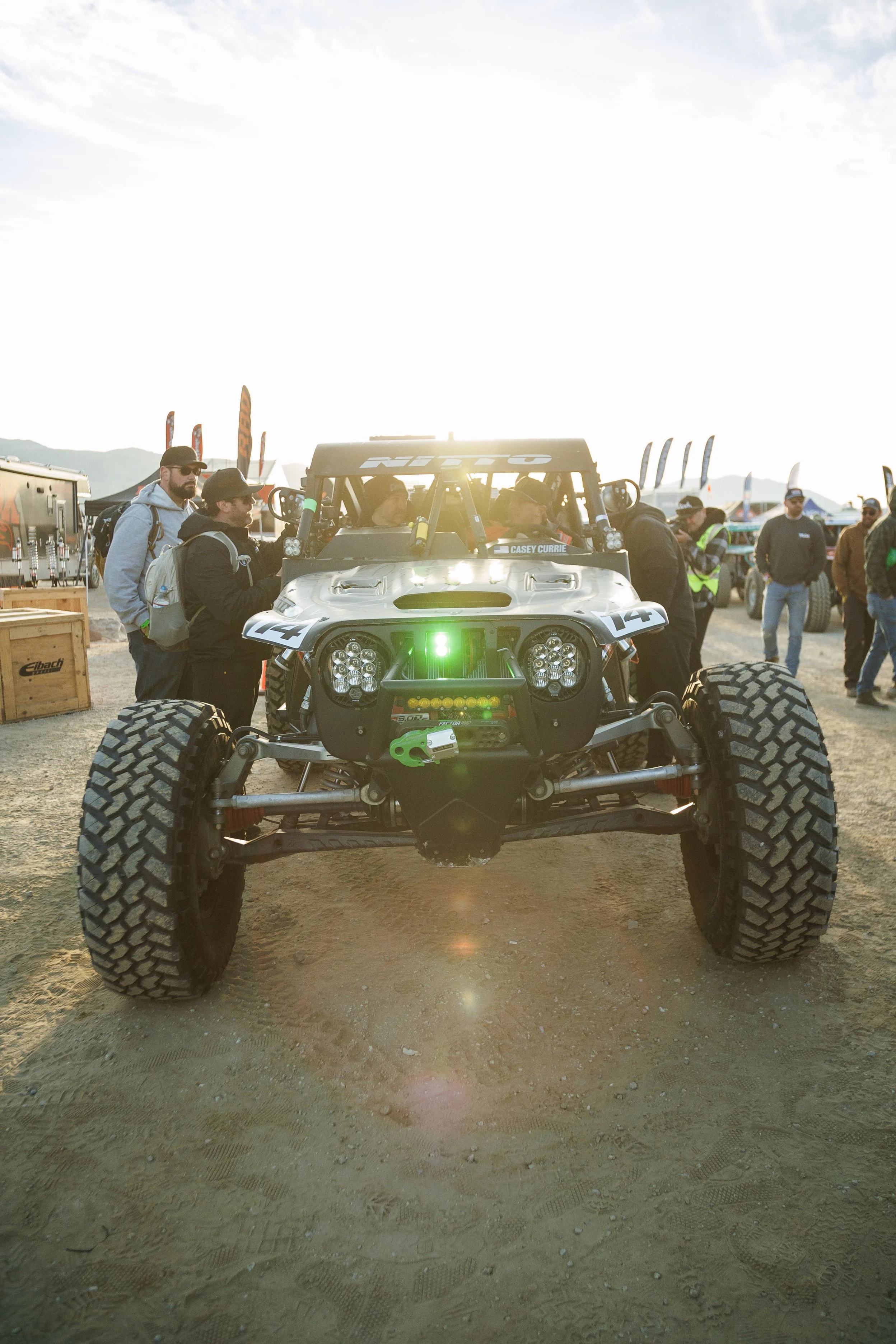 2_8_CaseyCurrie_KingOfTheHammers_JohnsonValleyCA_TrophyJeep_NoCrop_005.jpg