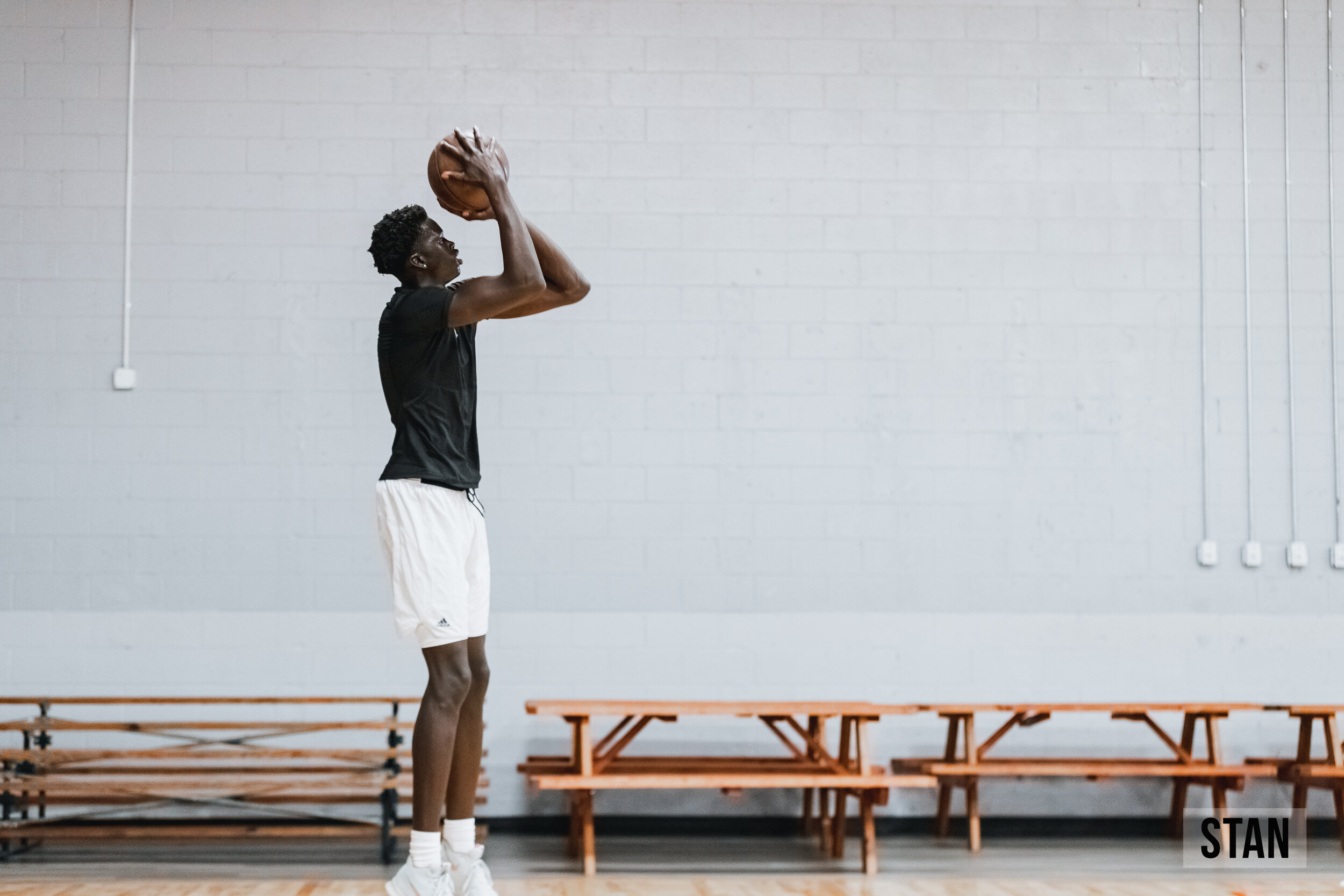 HOOPSBYSTAN-1053.jpg