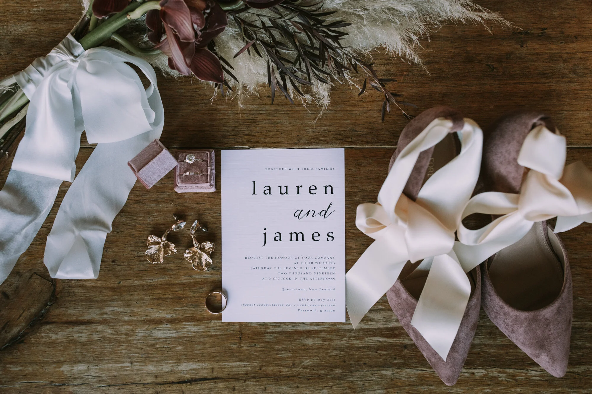 LaurenandJames-Sneakpeek-charlottekiriphotography.jpg