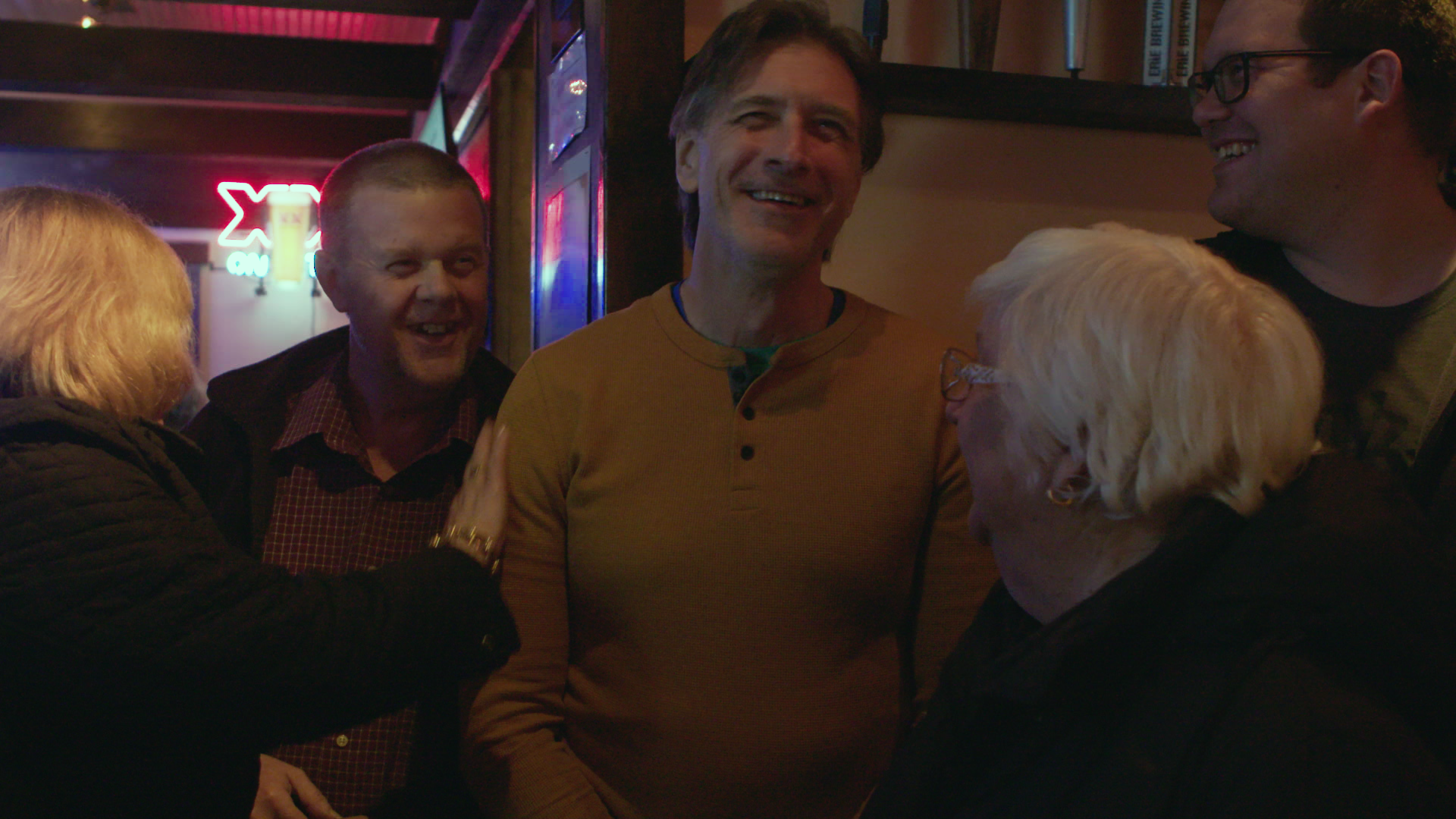b-roll.00_00_02_13.Still002.png