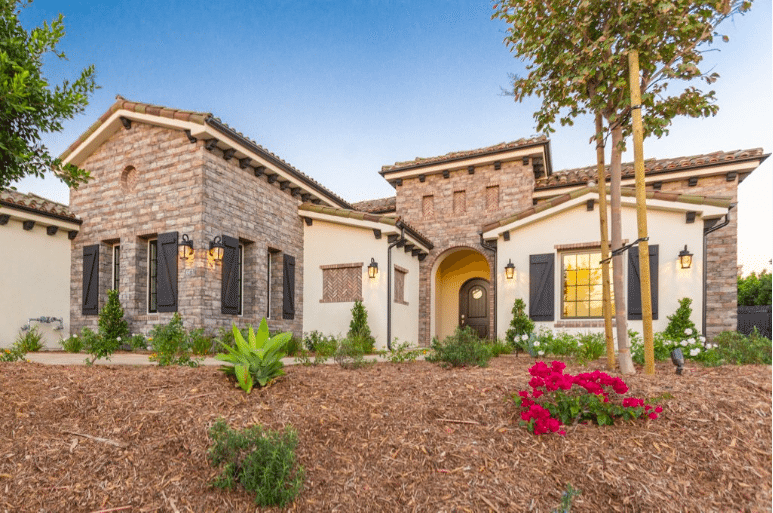Front-Yard-Example-by-MDD-Homes-SFH.png