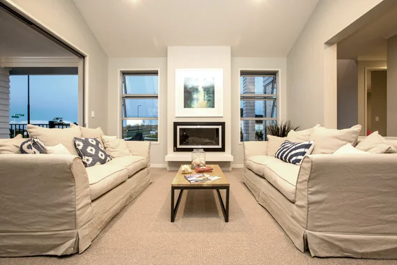 IMG_1252-Edit living resized website_adjust.jpg