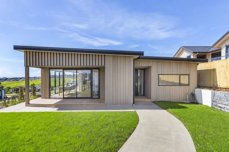 CEDAR WEATHERBOARDS — The House Company