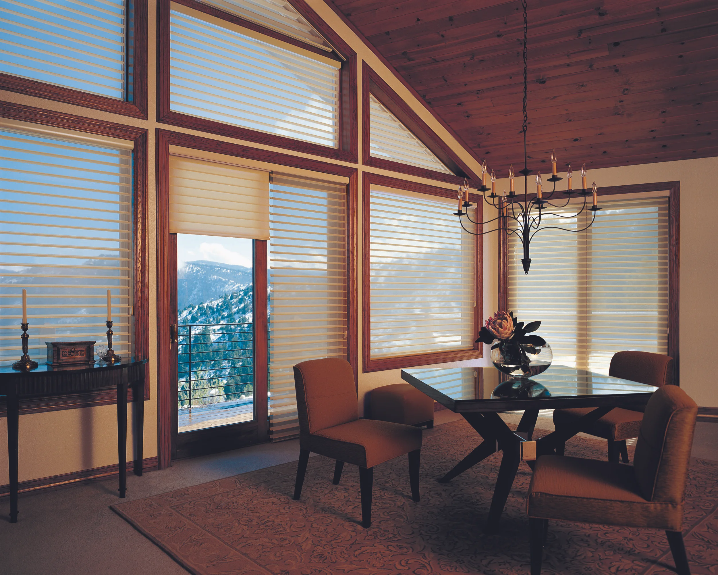 2002_SIL_DiningRoom.jpeg