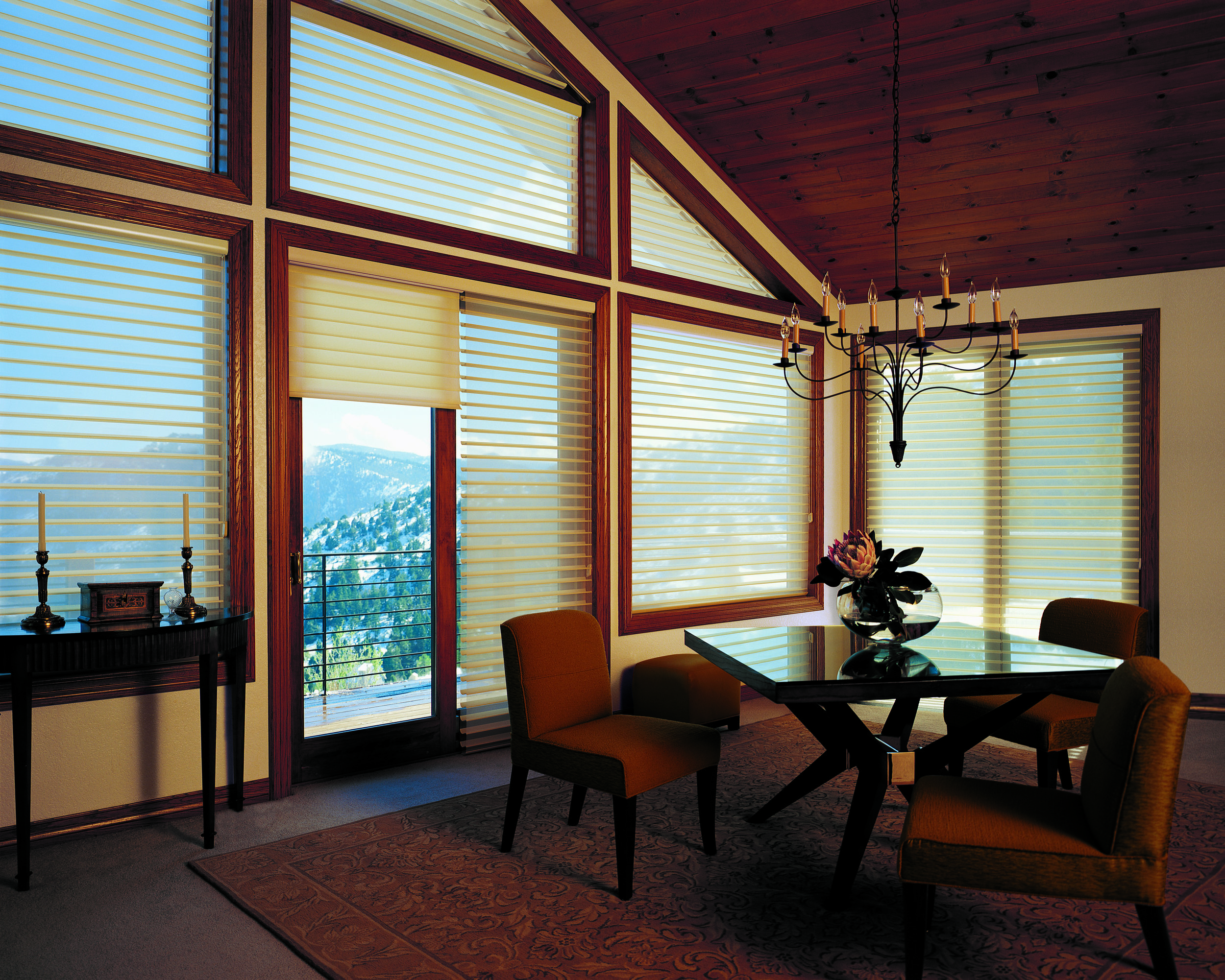 2002_SIL_DiningRoom.jpeg