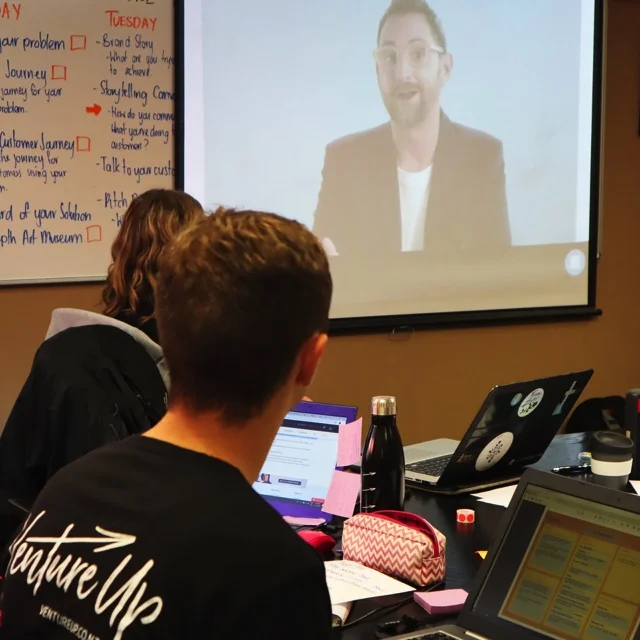 ventureup-zqn-storytech_04.jpg