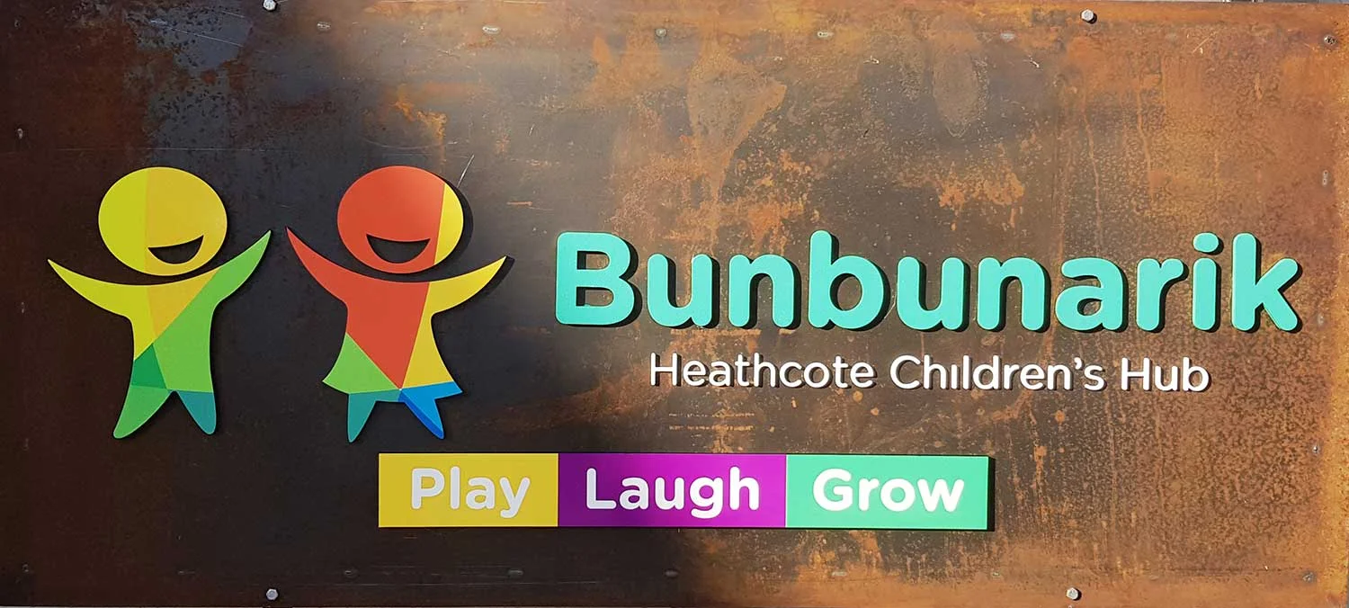 bunbunarik-About-About-Us-welcome-sign.jpg