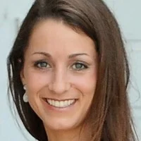 Alexa Franchot Headshot (2).jpeg