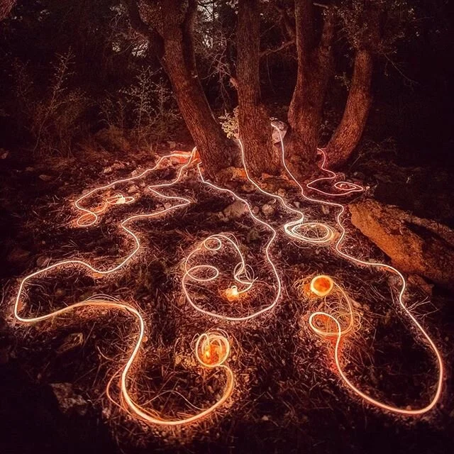 Annie Mitchell (Los Angeles, CA) is an artist working in the medium of light. She creates human-scale light experiences that promote critical thinking and cultivate communities by slowing our collective tempo.

@anniem.me
www.anniem.me

Her art exami