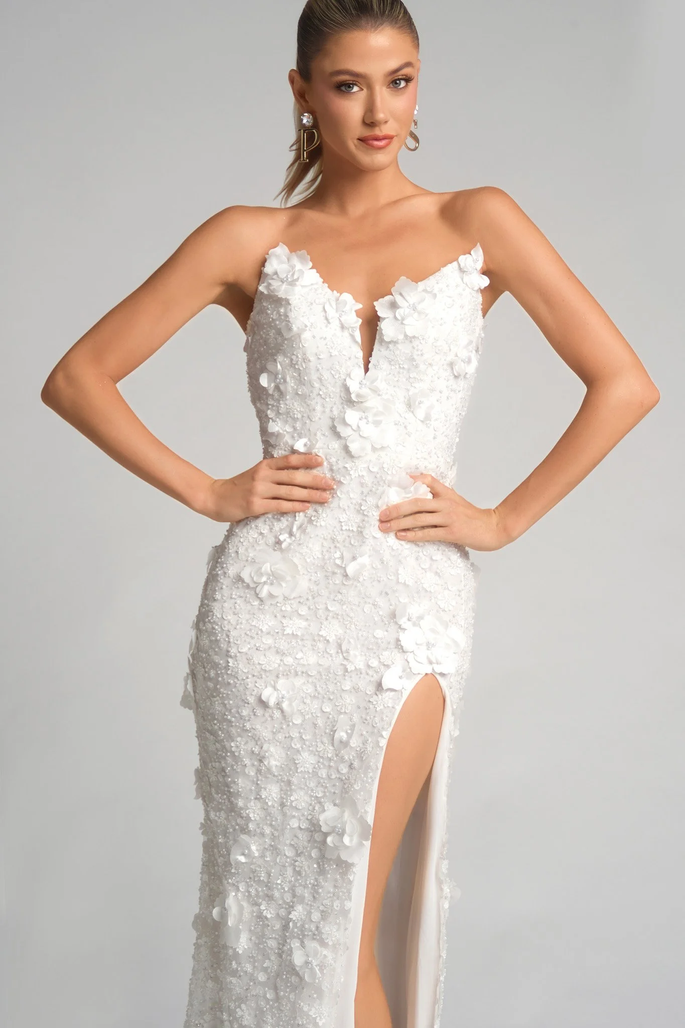 PS26019-Ivory-09.jpg