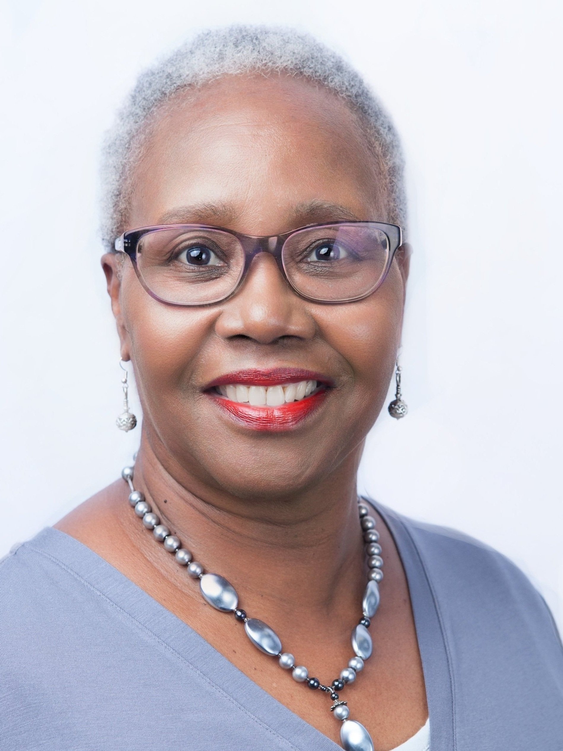 Evelyn Yvonne Cleveland (Secretary)