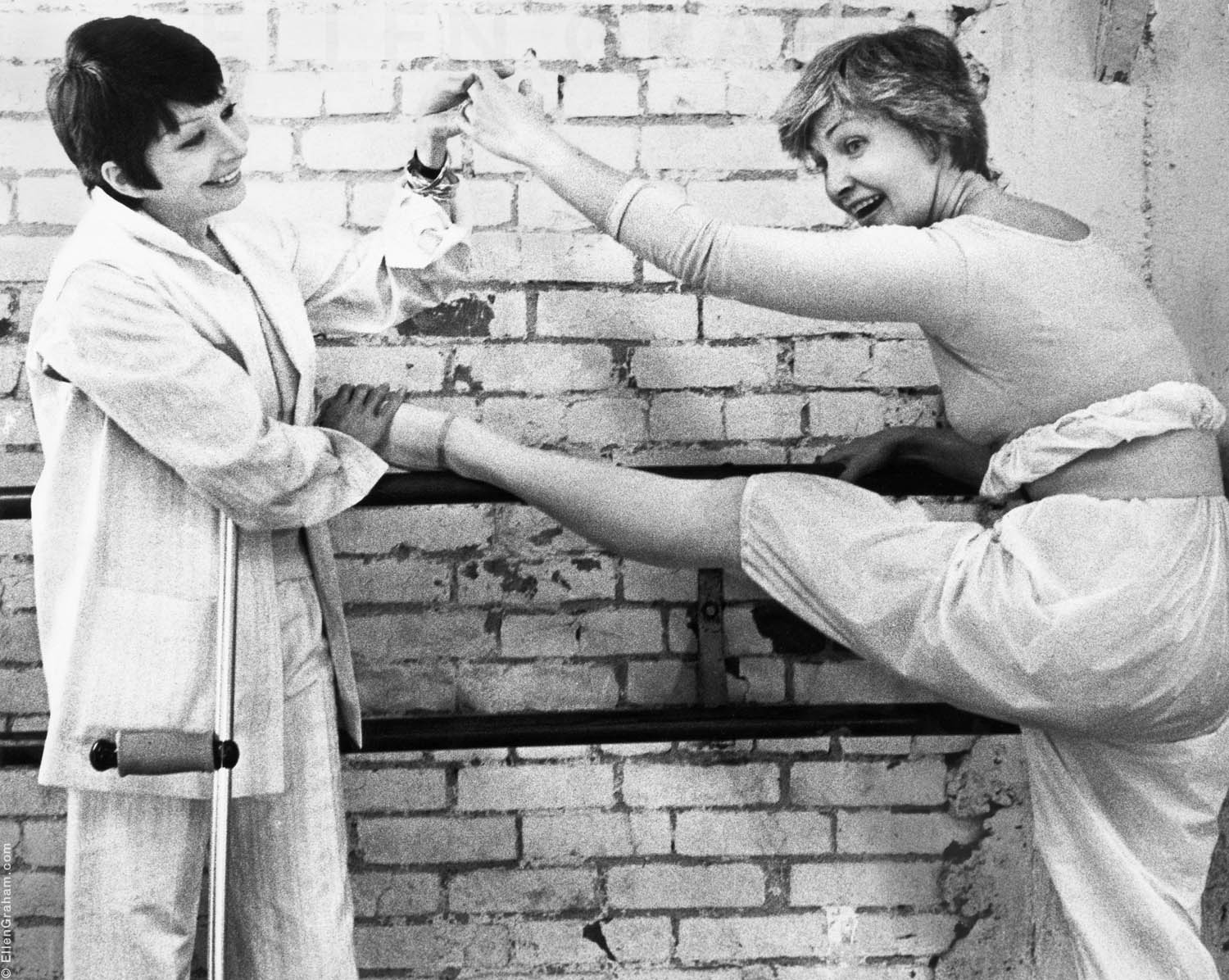 Joanne Woodward and Zizi Jeanmaire, Lichine School, Beverly Hills, CA, 1968