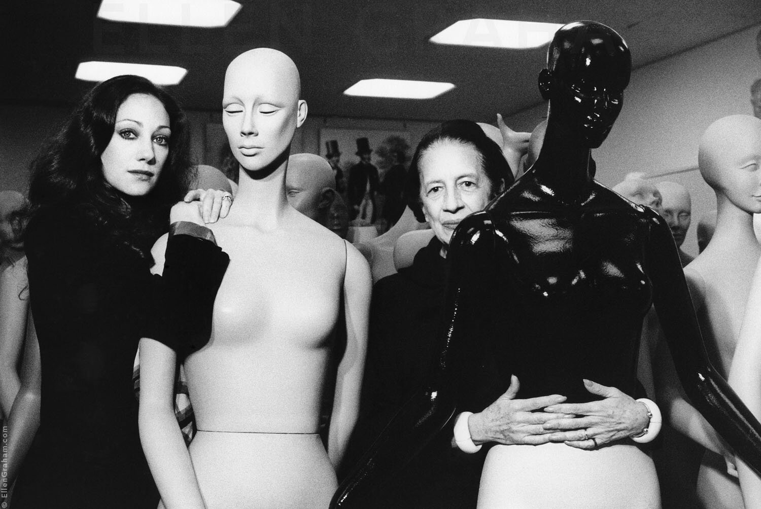 Diana Vreeland, Marisa Berenson, Costume Institute, Metropolitan Museum of Art, New York, NY, 1975