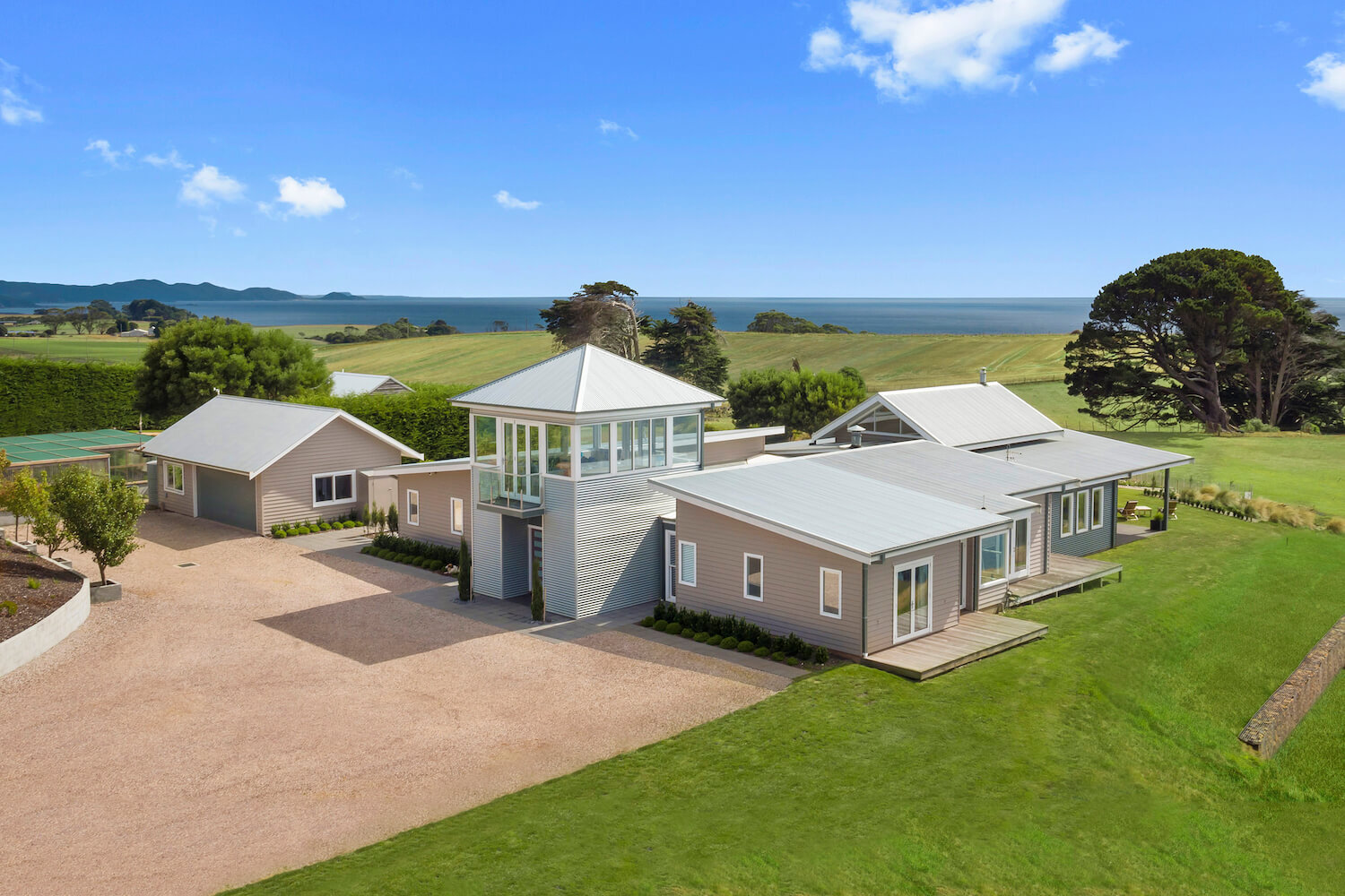 Luxury House Accommodation North West, Landscaping North West Tasmania
