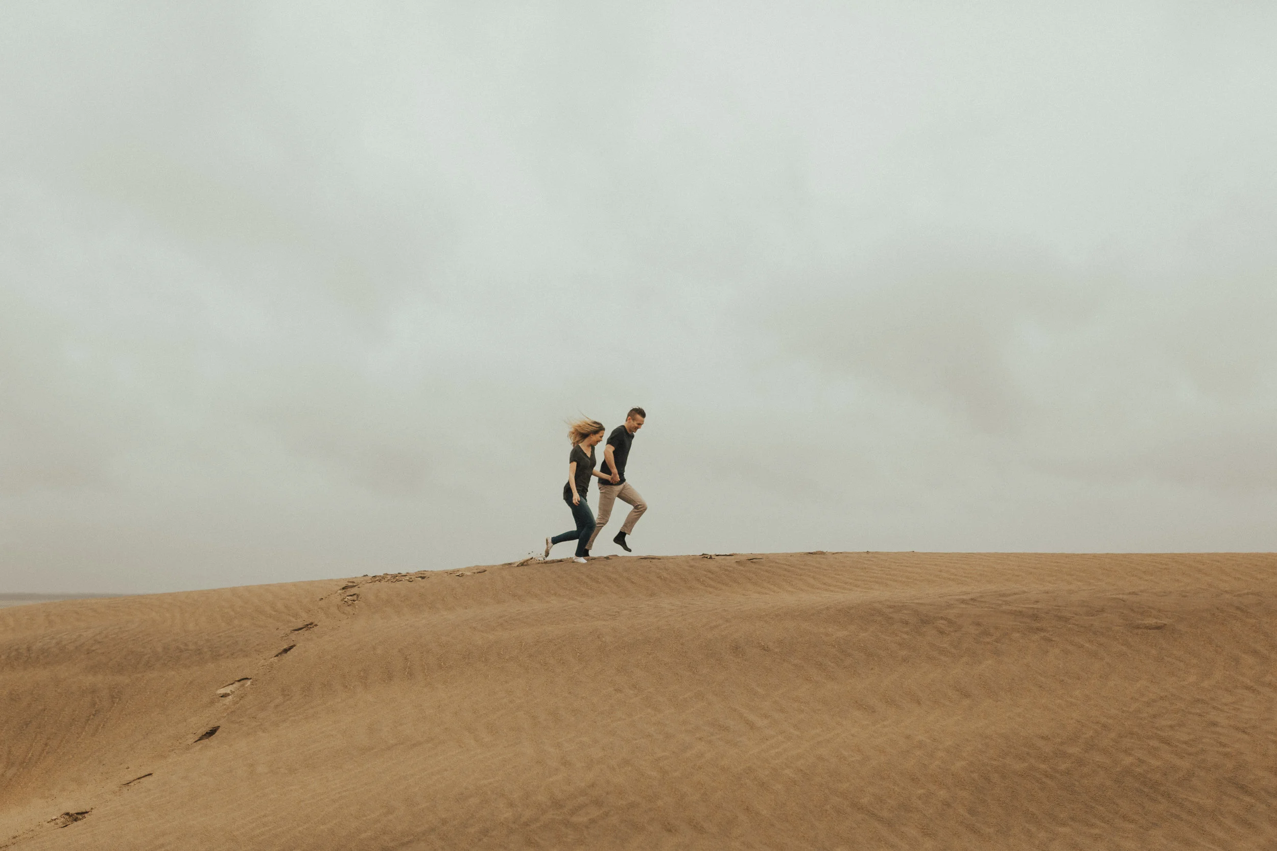sand dune engagement session