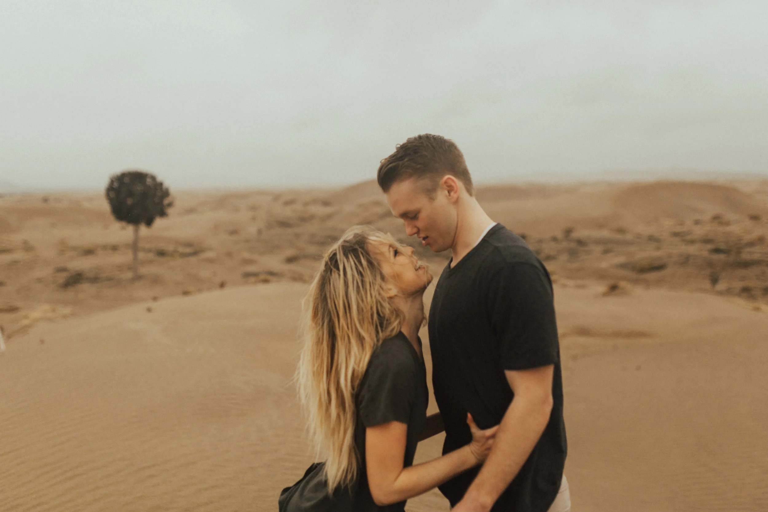 sand dune engagement session