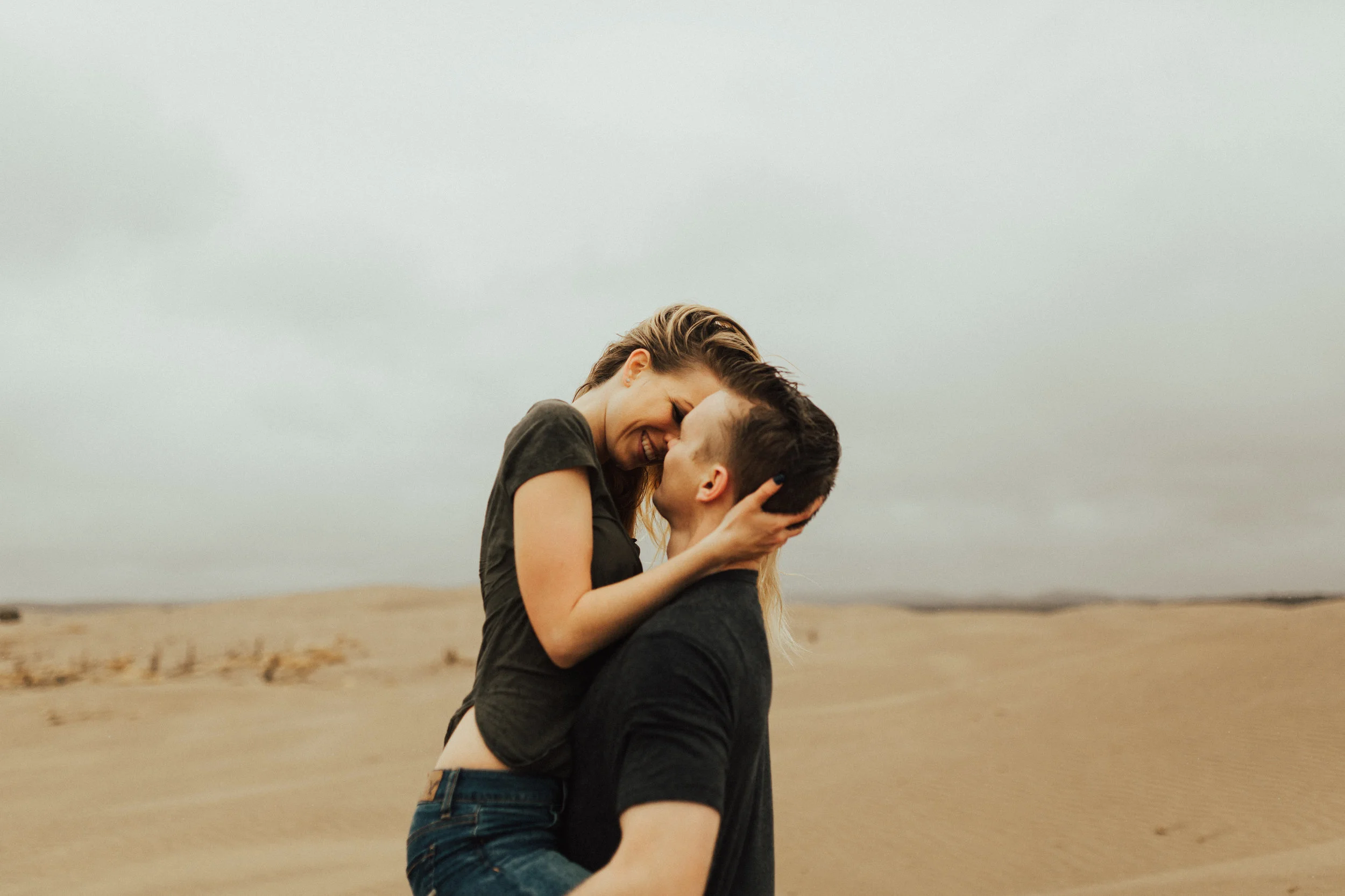 sand dune engagement session