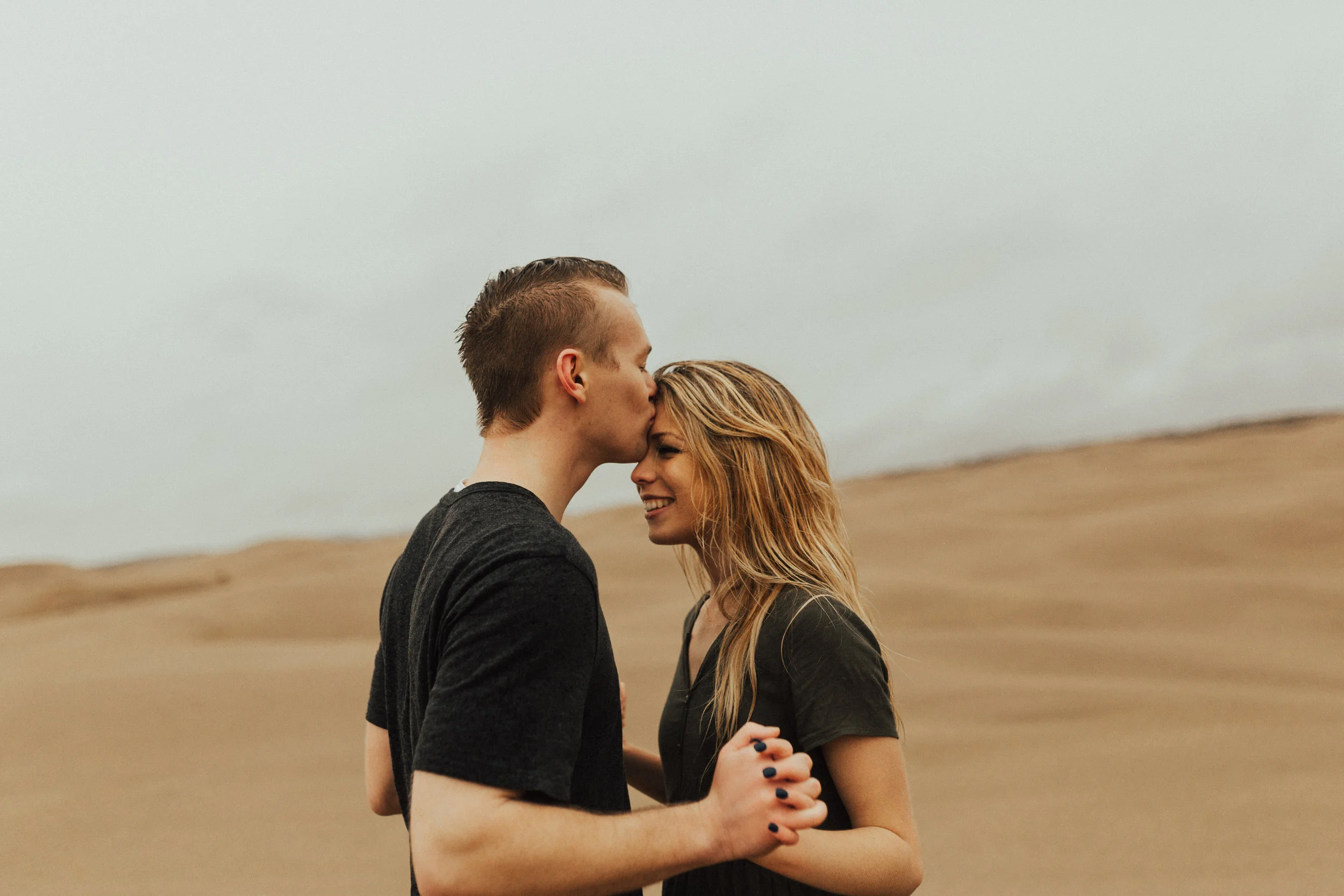sand dune engagement session