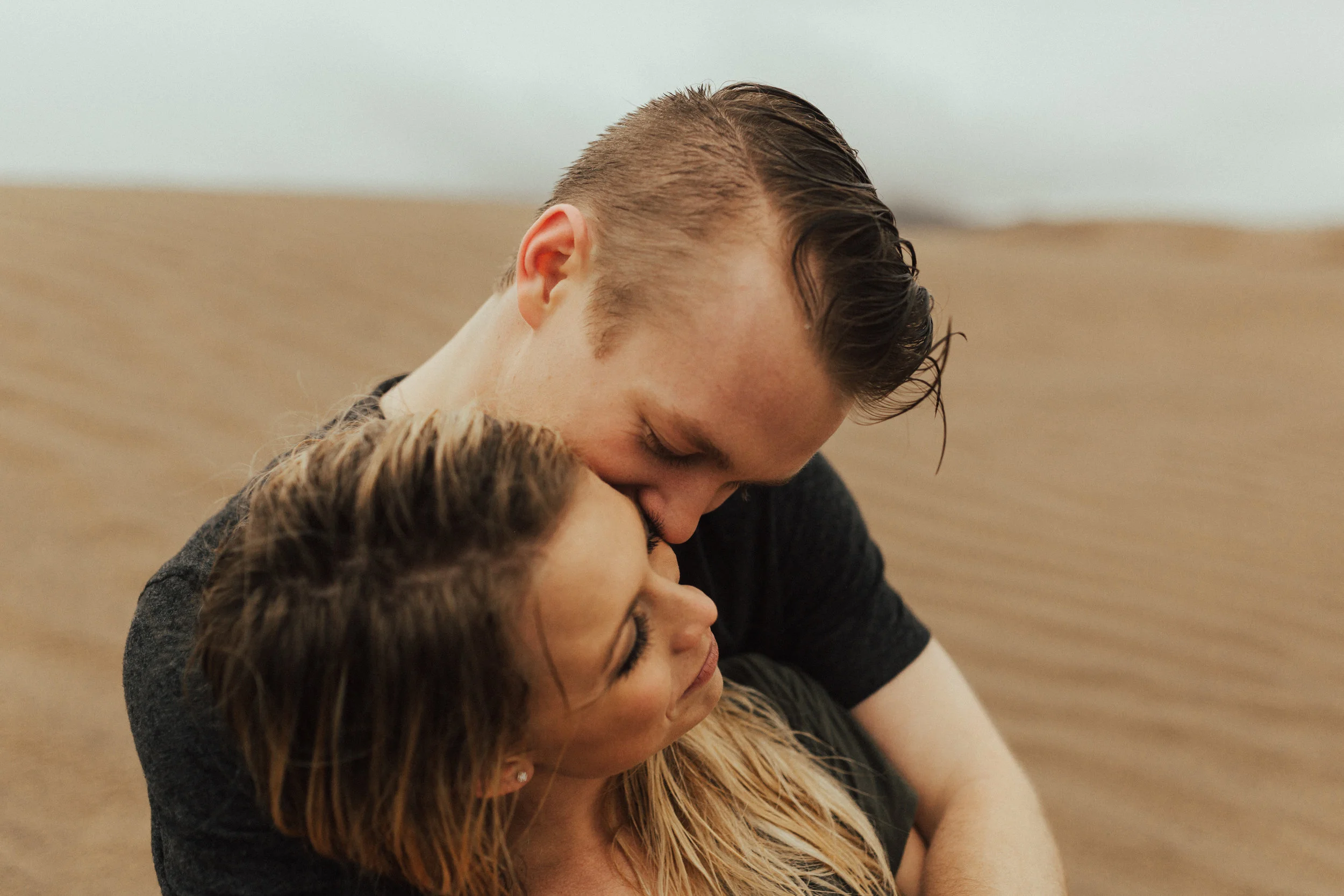 sand dune engagement session