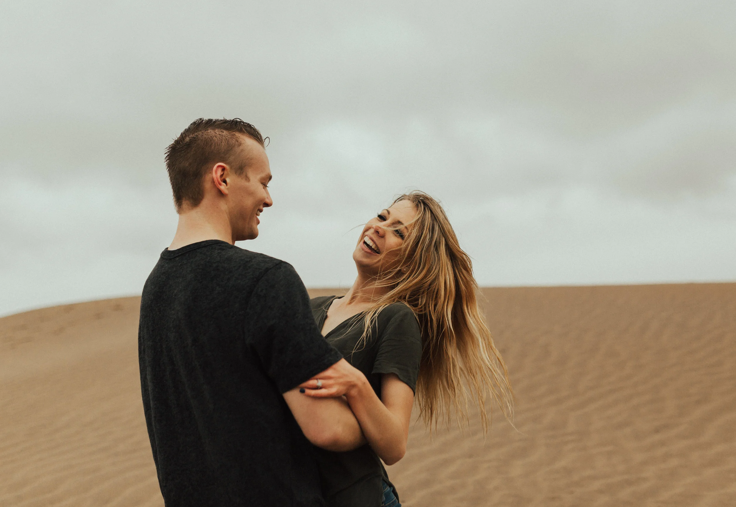 sand dune engagement session