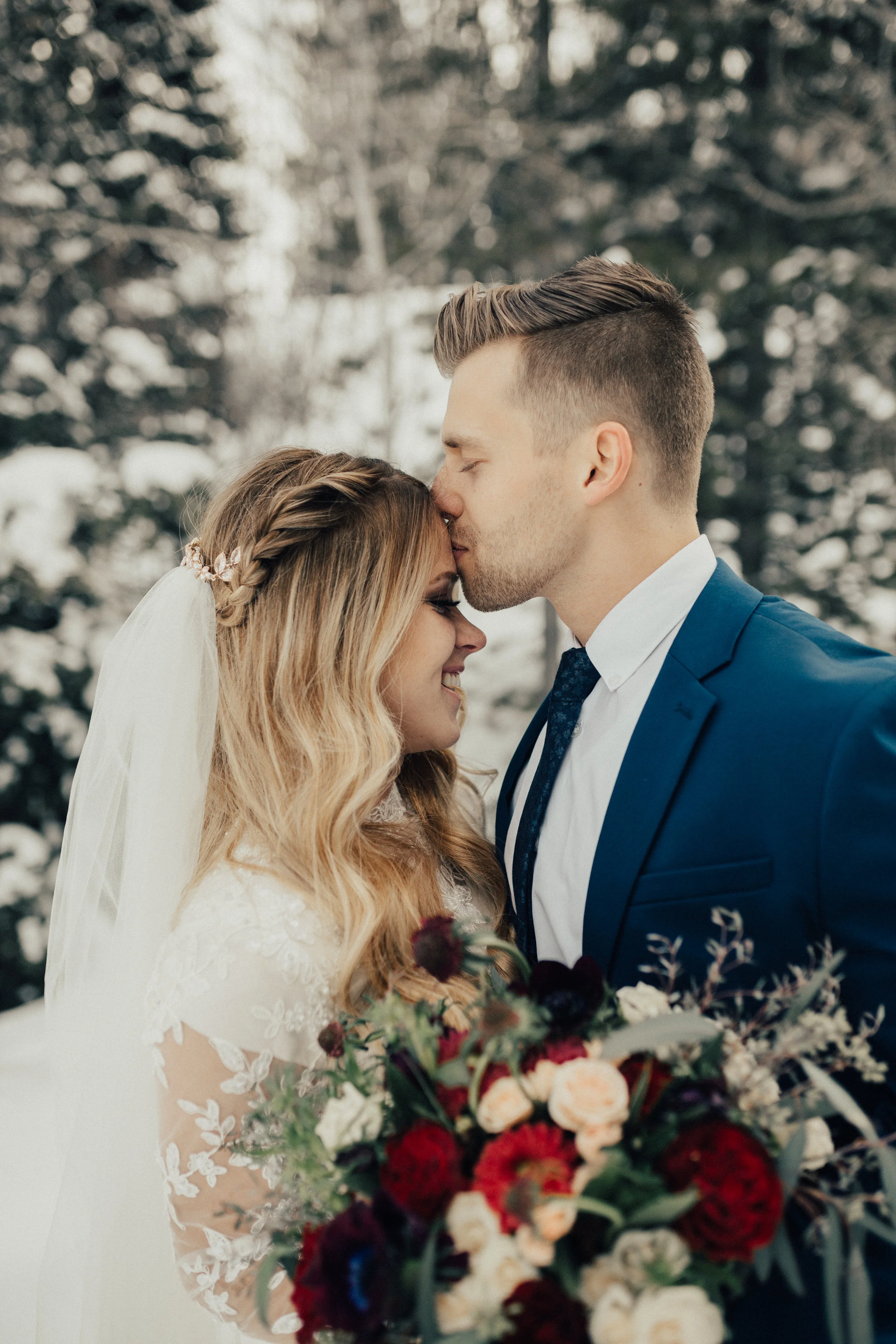 winter bridal first look session