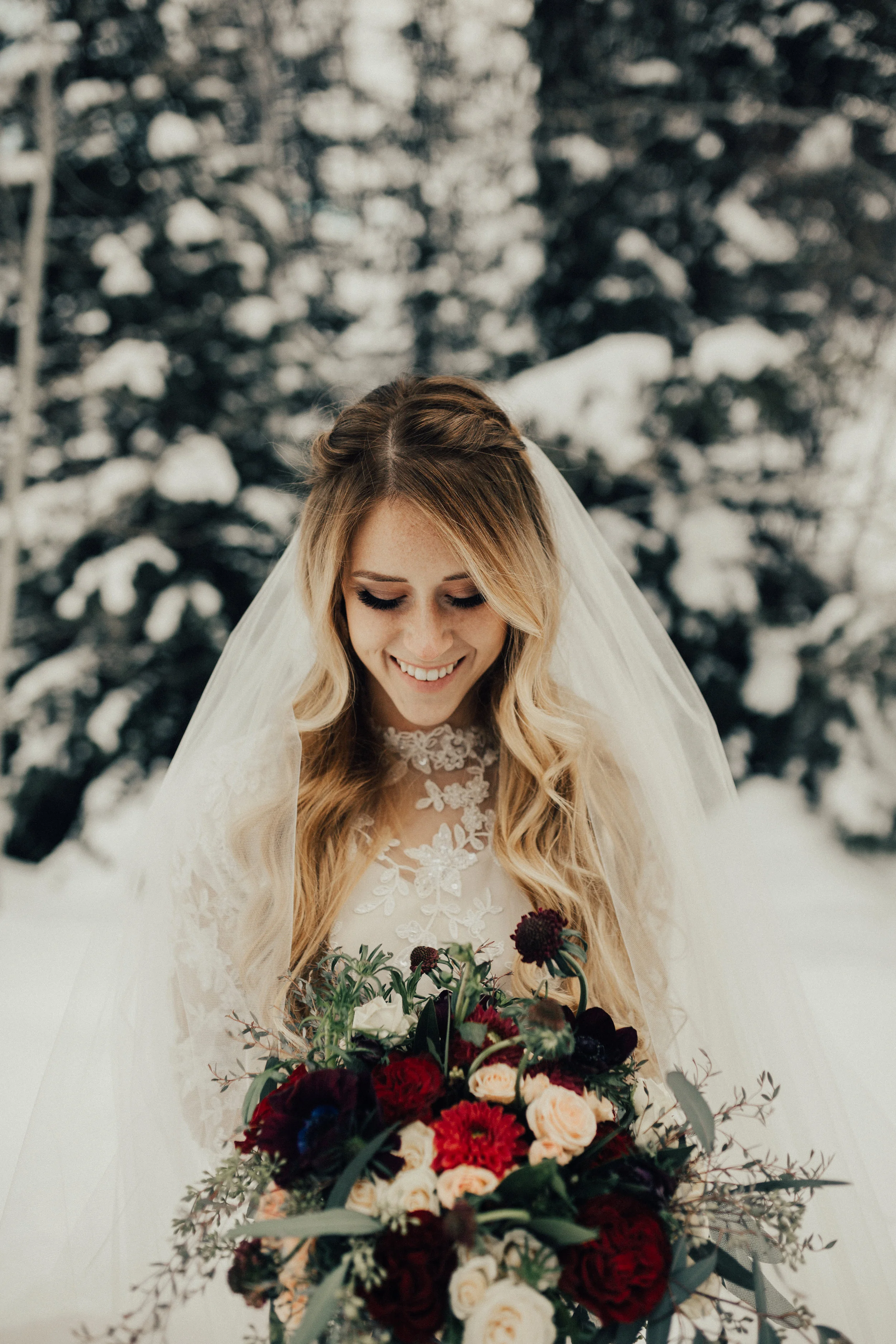 winter bridal first look session